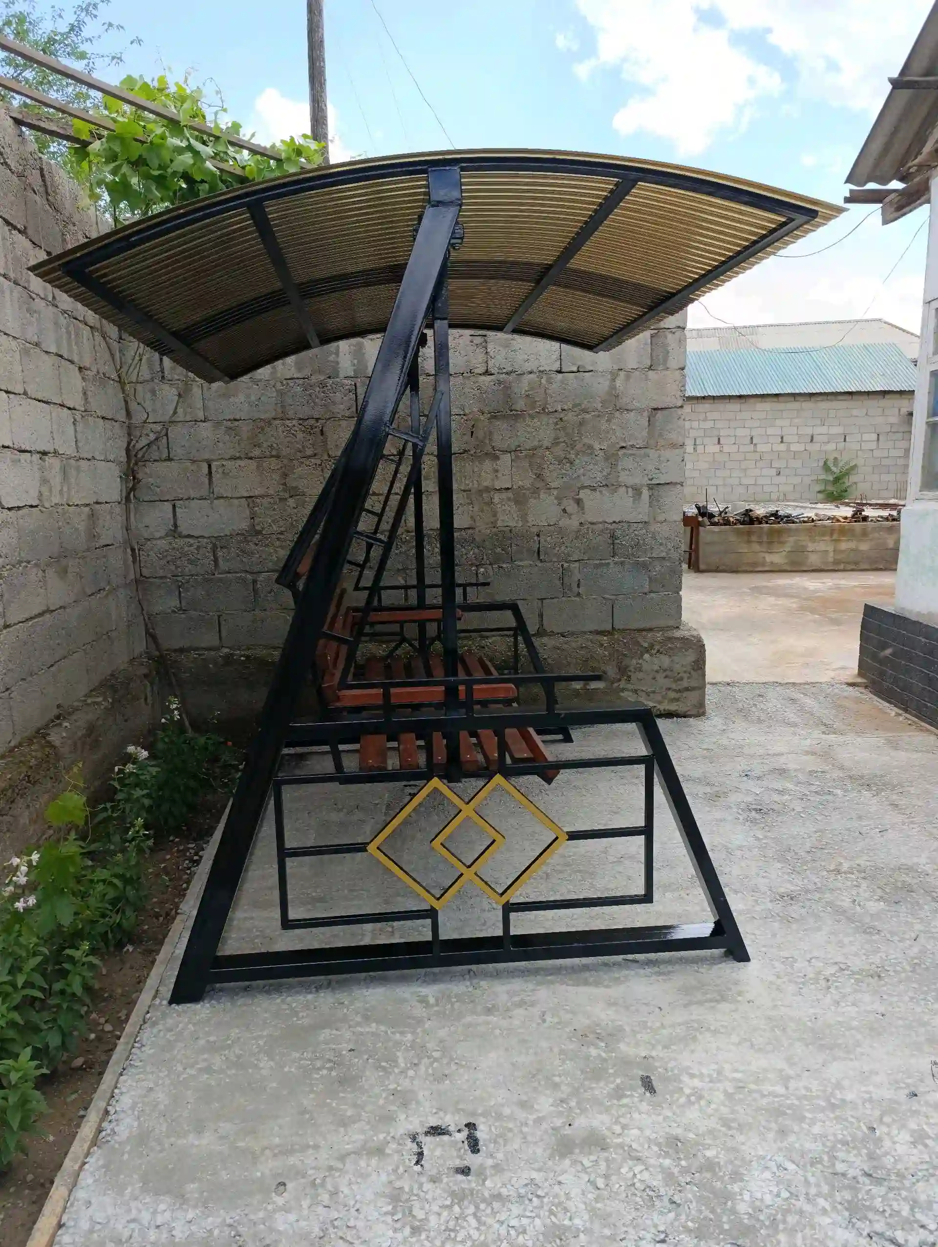 Качели садовые