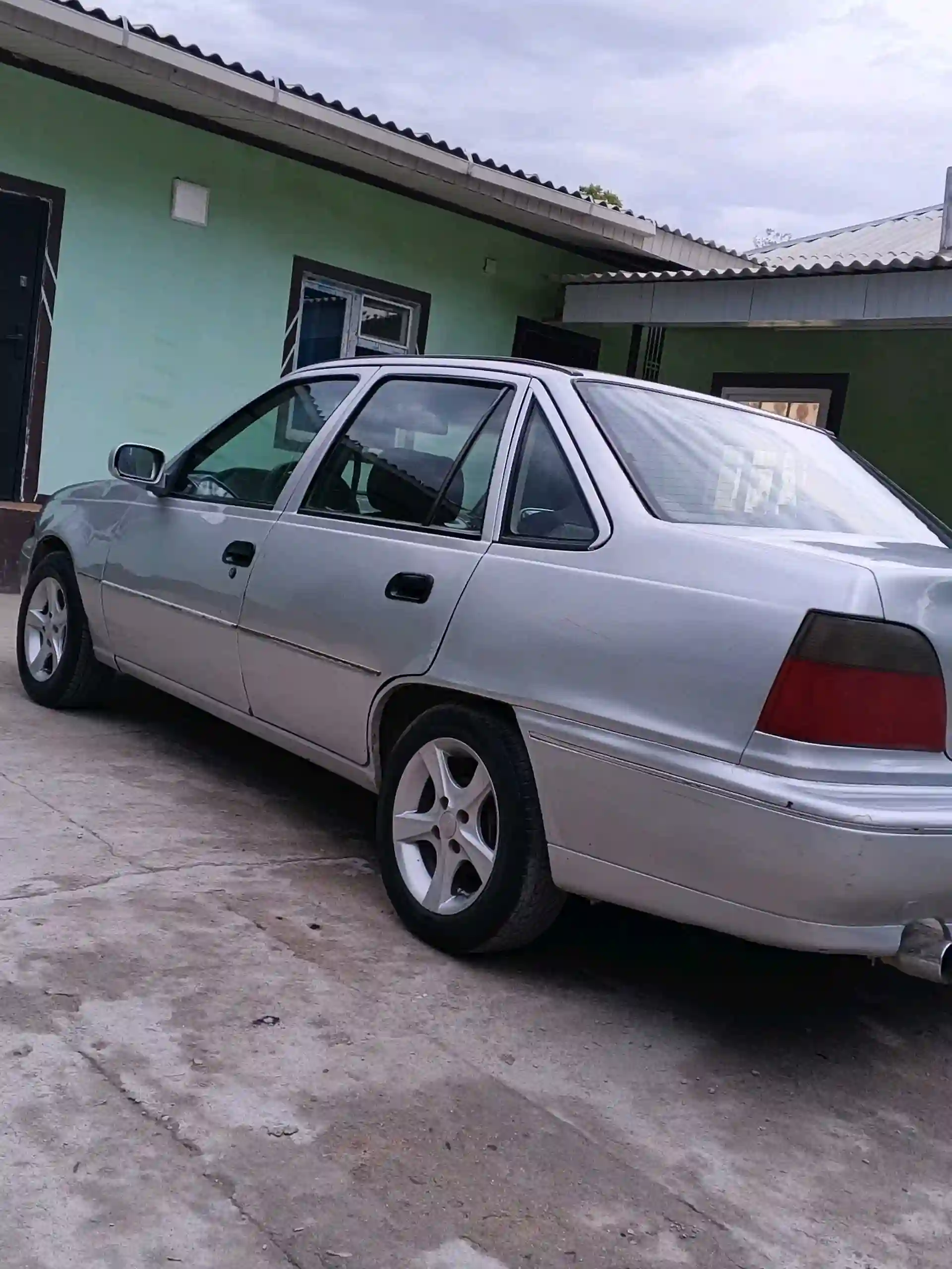 Daewoo Nexia 1996