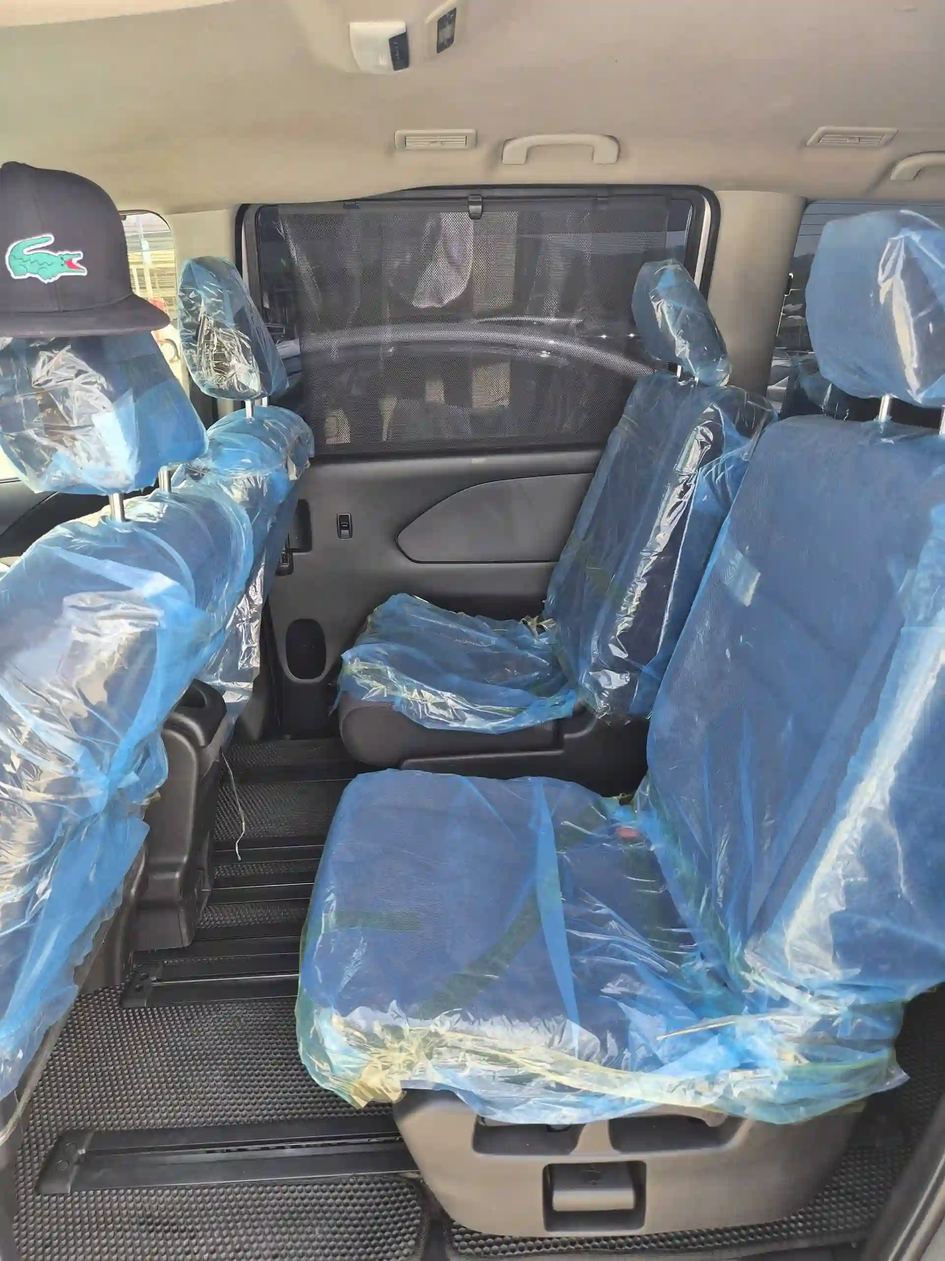 Nissan Serena 2017