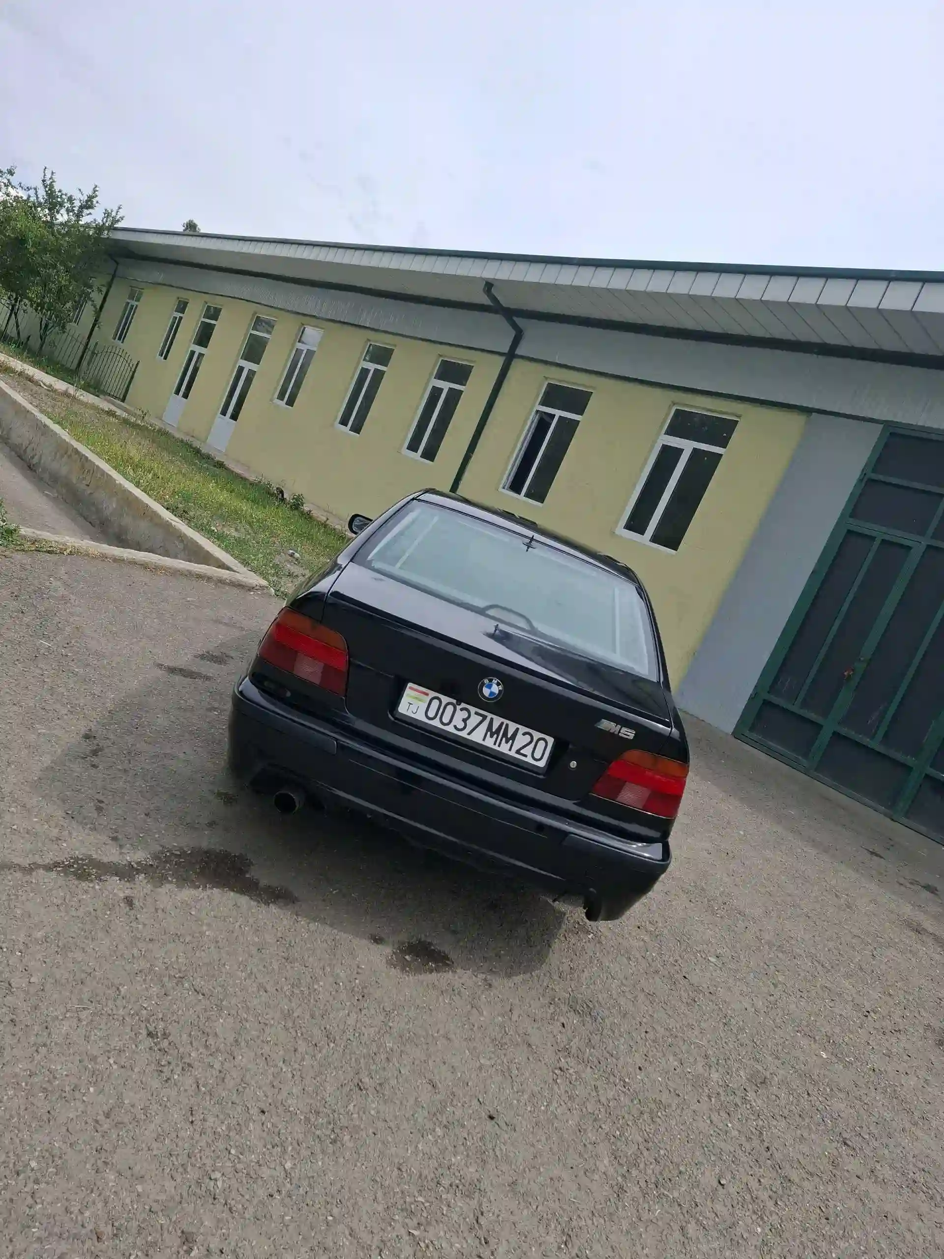 BMW 5 series 2000