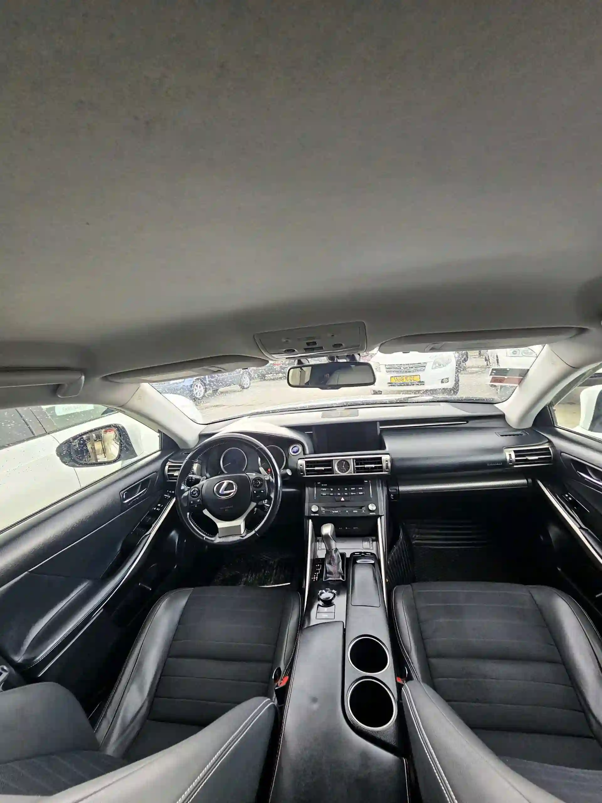 Lexus Is series 2014