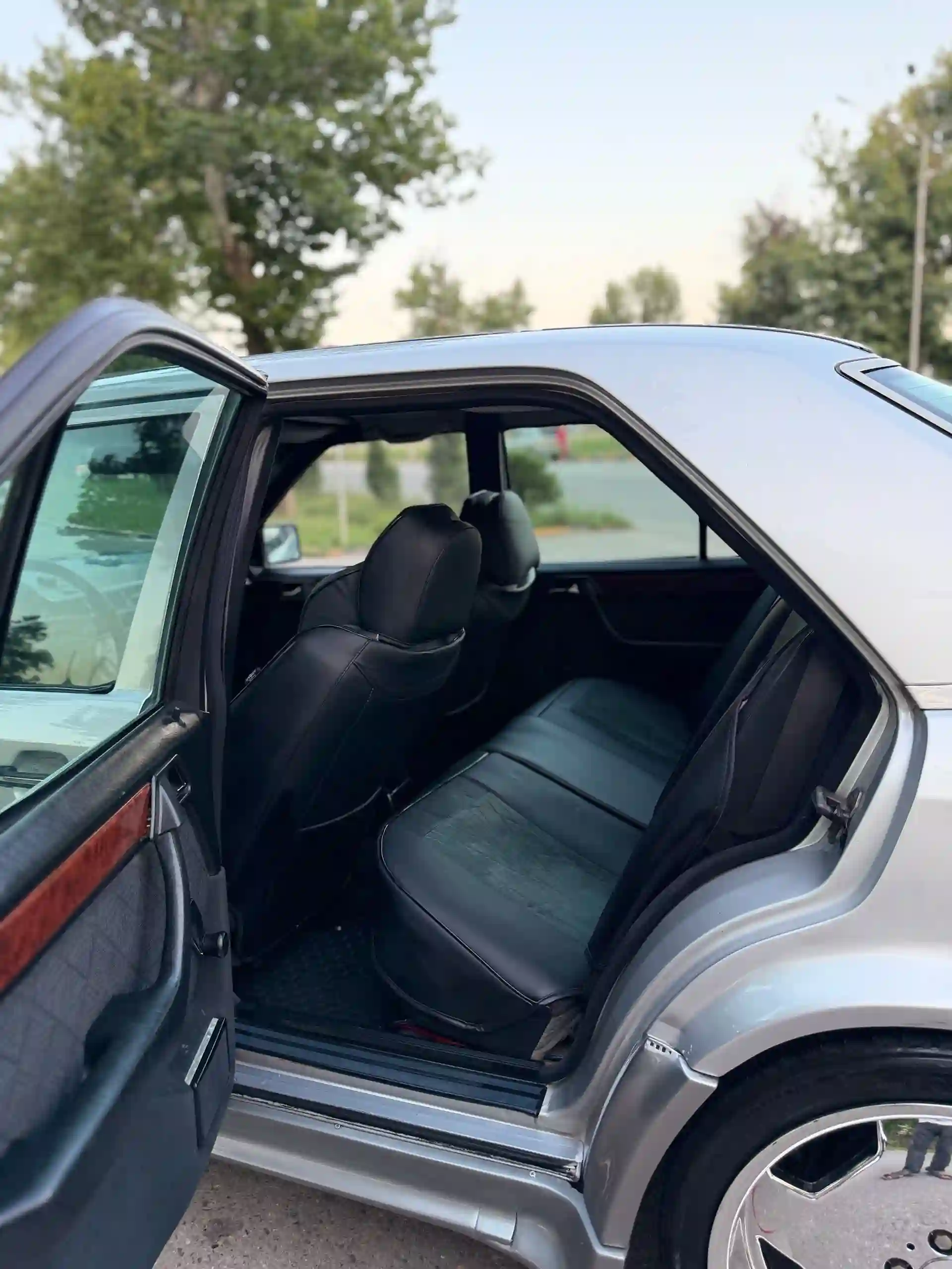 Mercedes-benz E class 1994