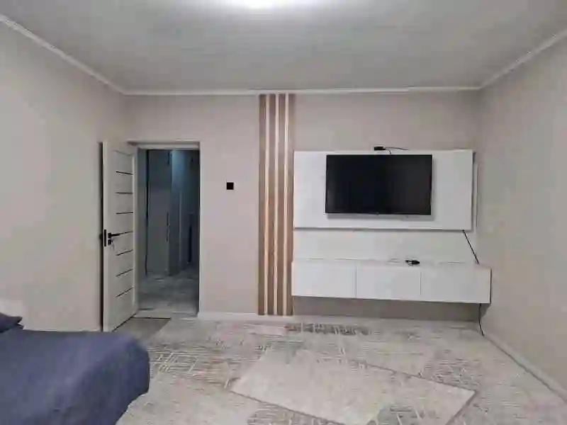 2-к квартира, 7 этаж, 60 м², Цум, доми Сегафредо