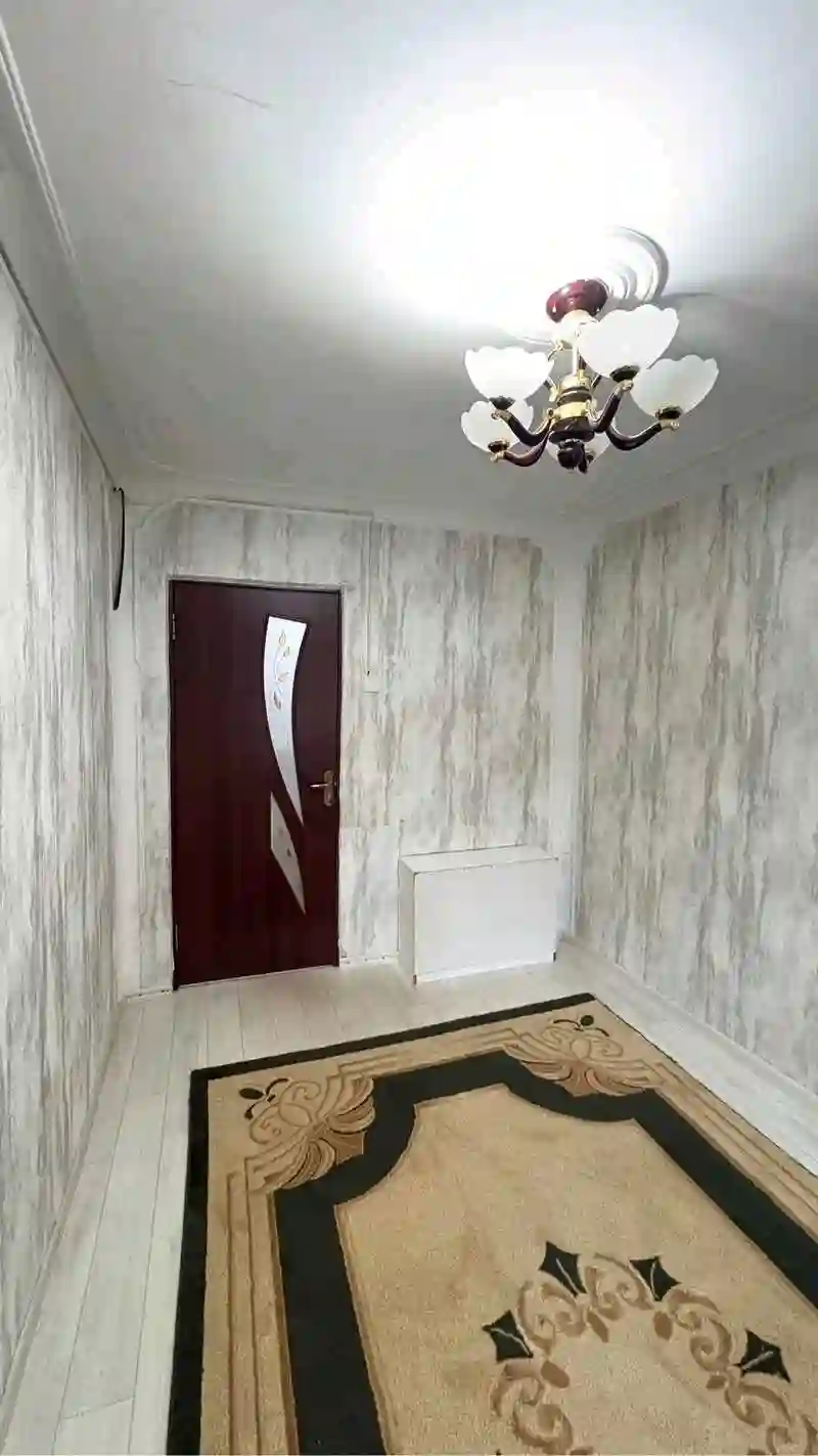 3-к квартира, 3 этаж, 68 м², Шоҳмансур, Аэропорт