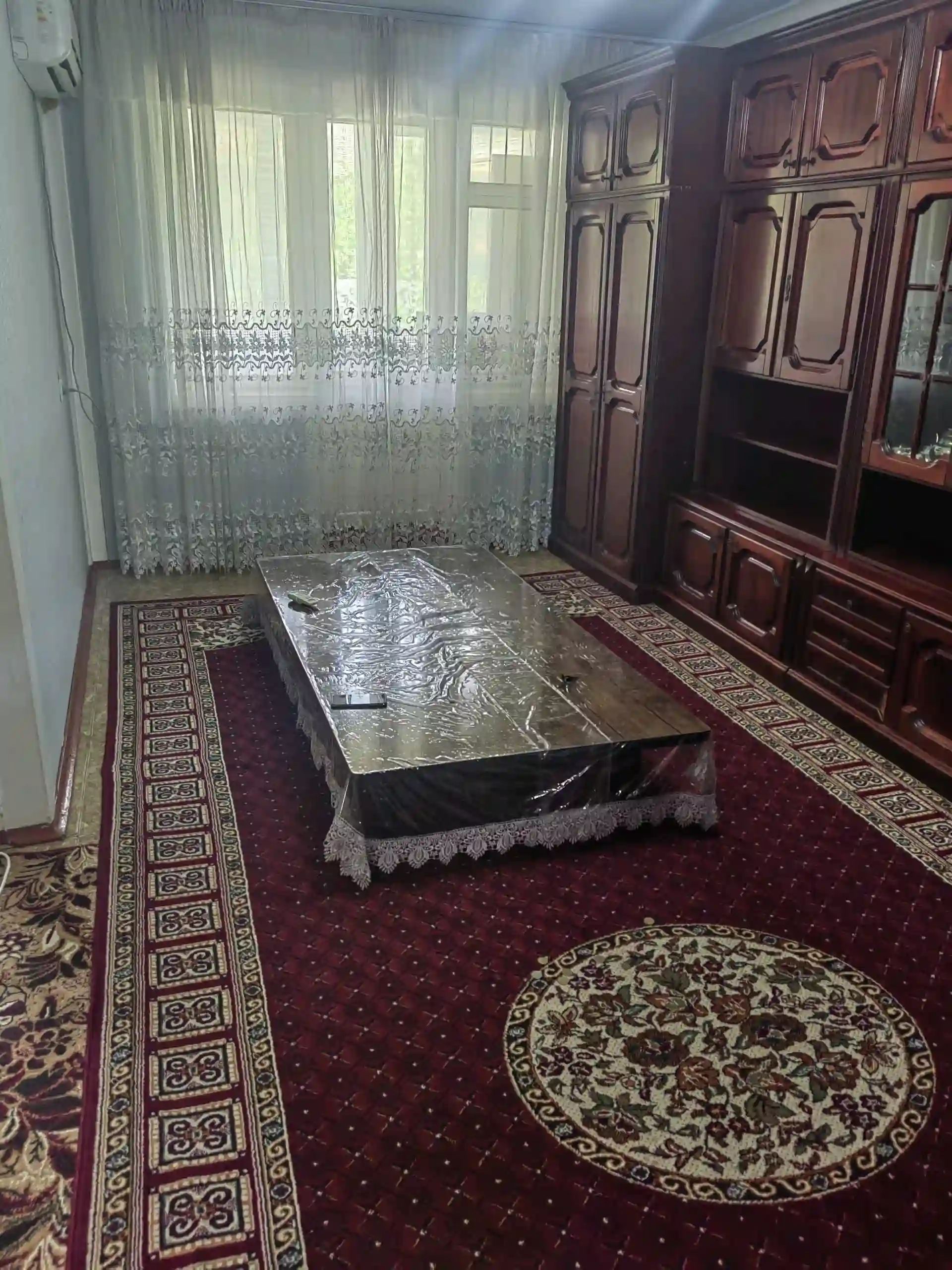 3-к квартира, 2 этаж, 64 м², 33 микрорайон 65 дом