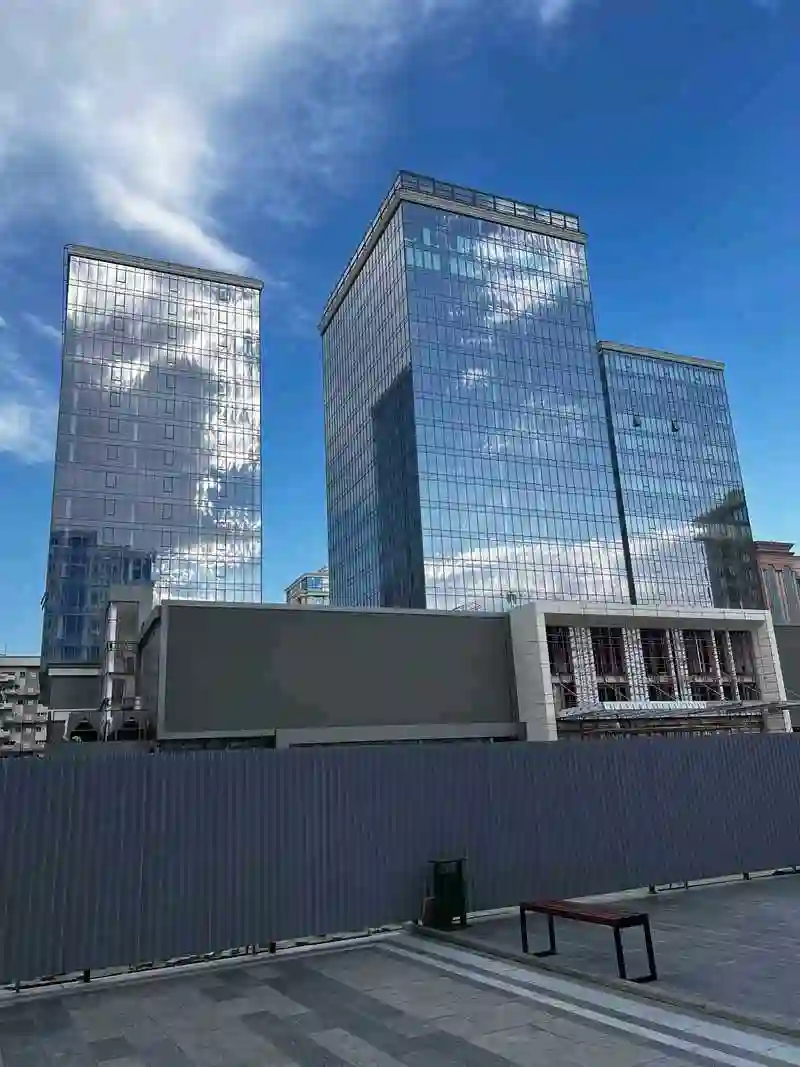 2-к квартира, 3 этаж, 88 м², Цум, домои Себистон