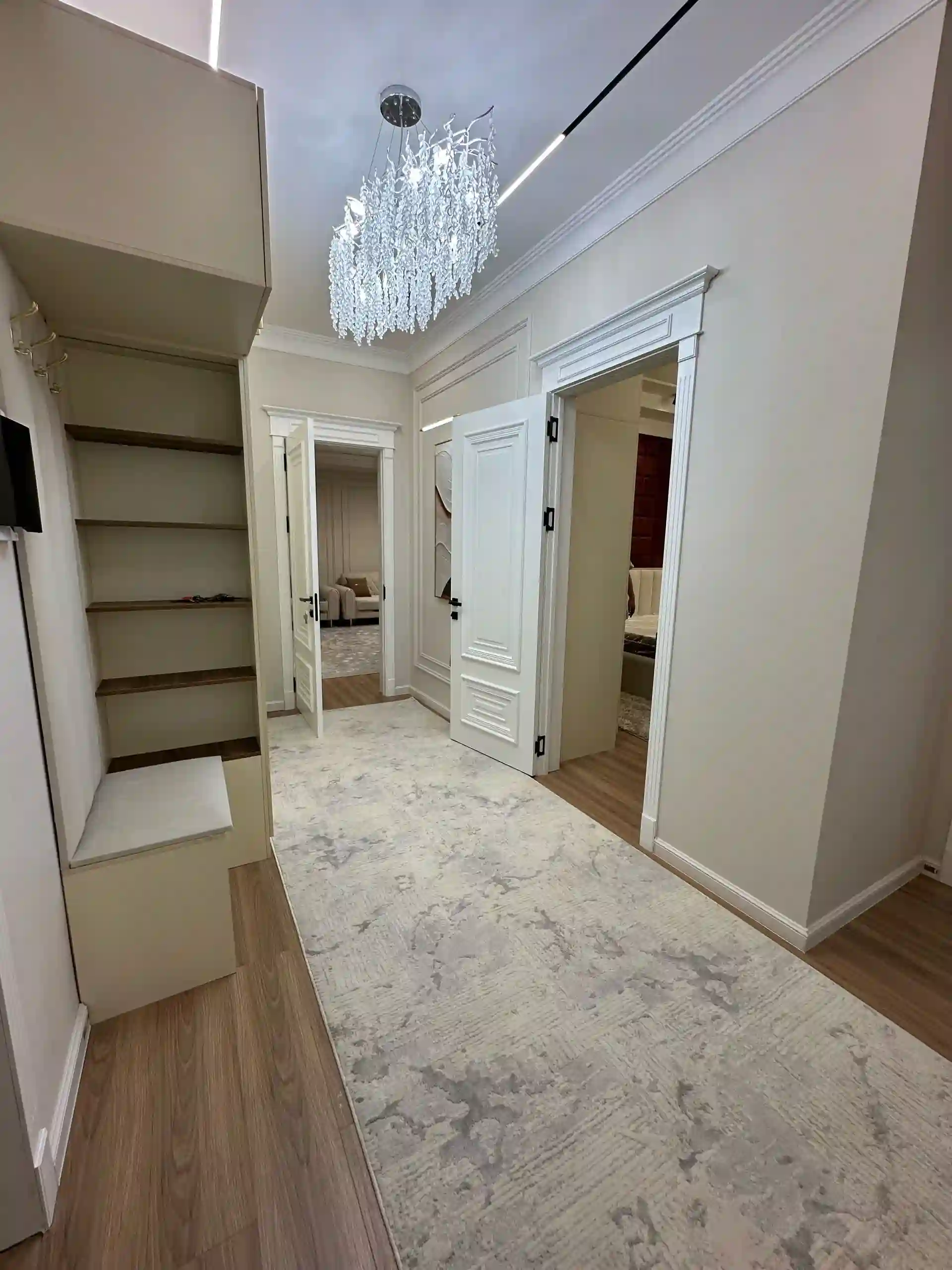 2-к квартира, 16 этаж, 93 м², скори