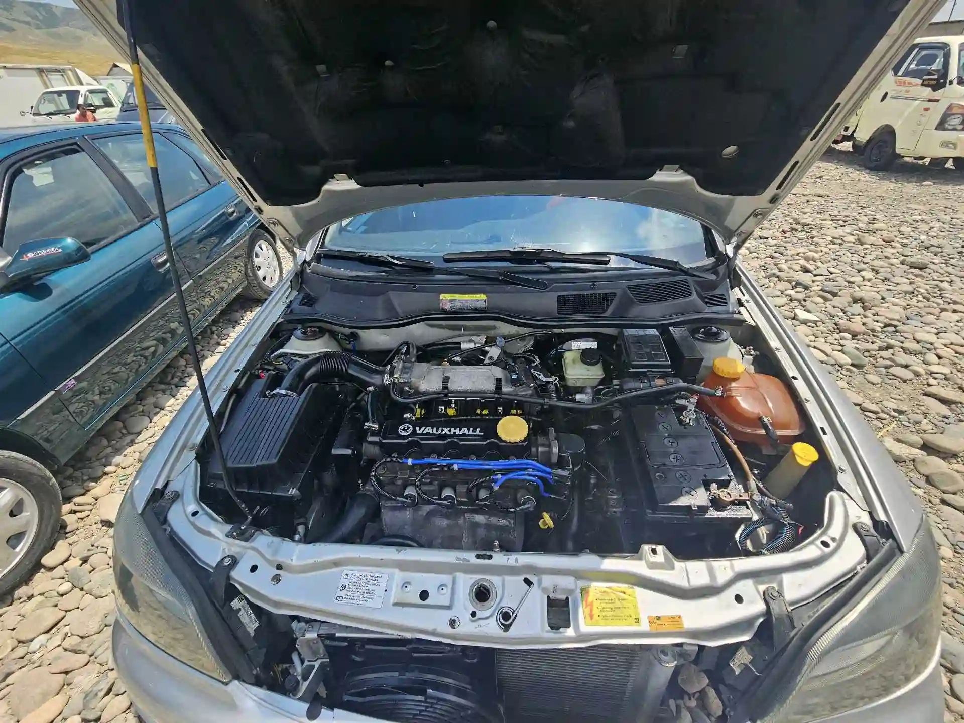 Opel Astra j 2002