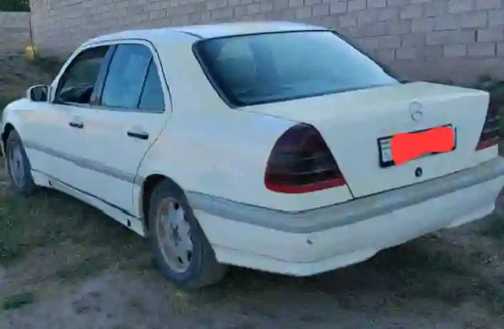 Mercedes-benz C class 1996