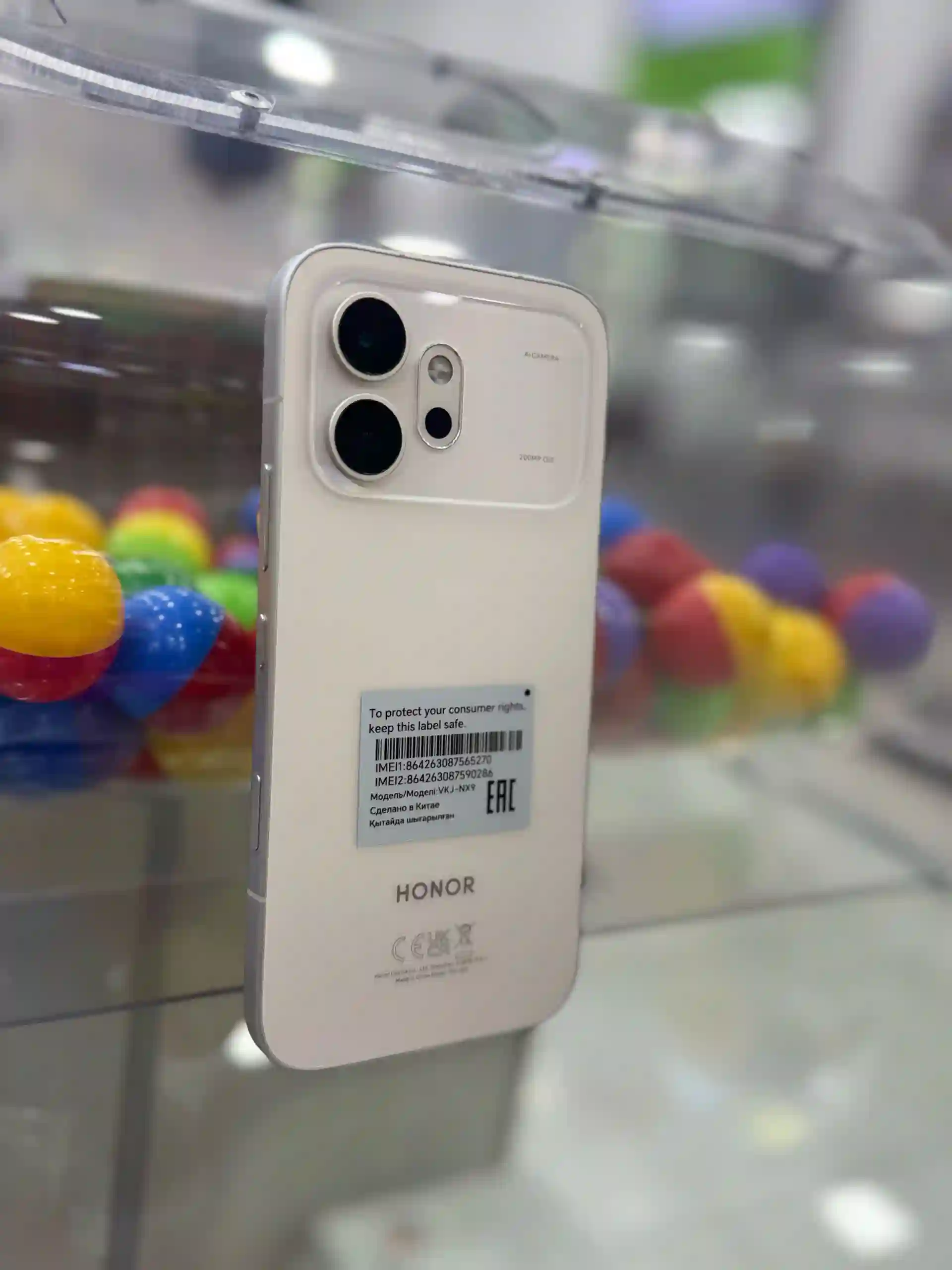 HONOR 600 8/256GB 