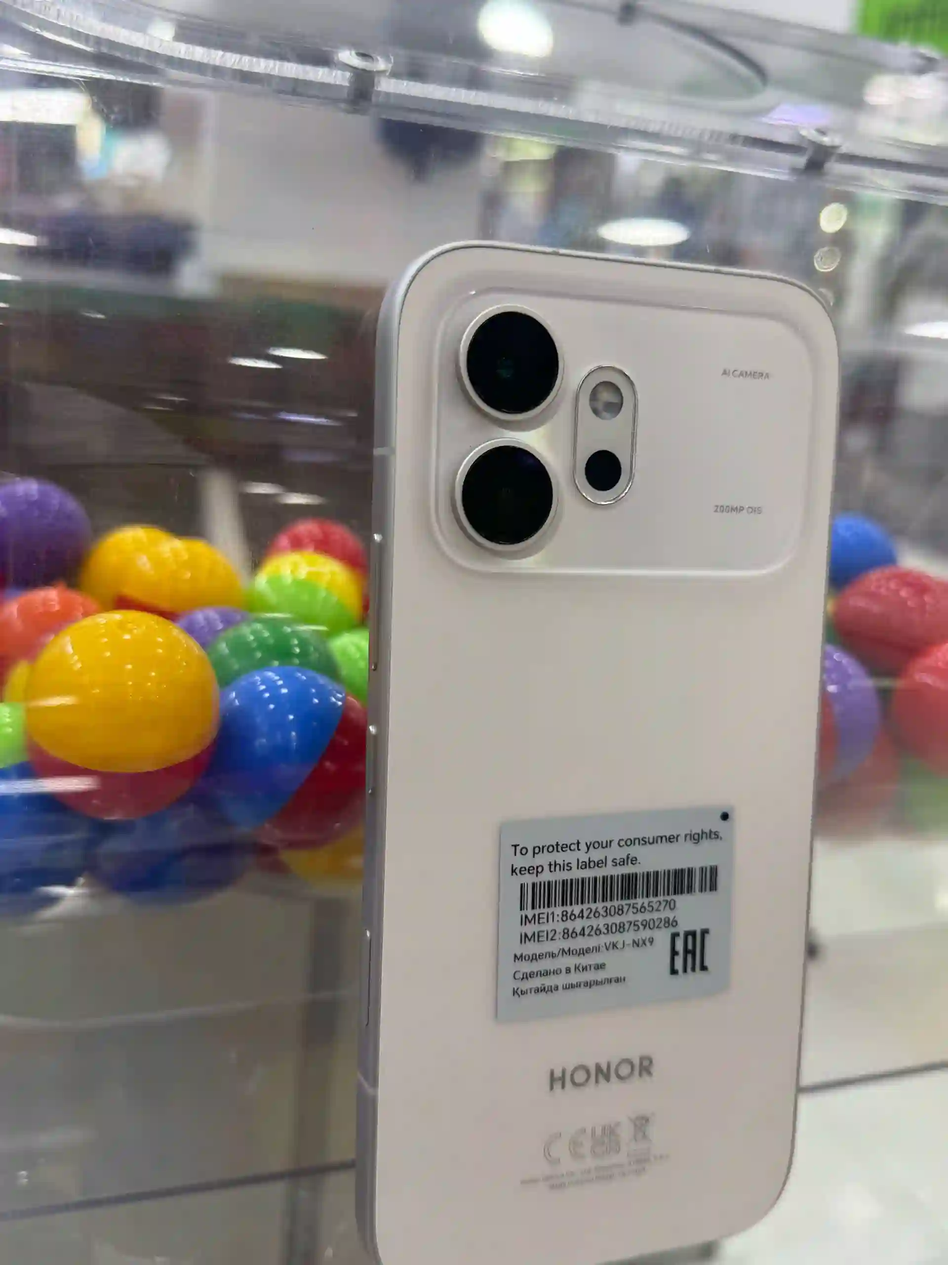 HONOR 600 8/256GB 