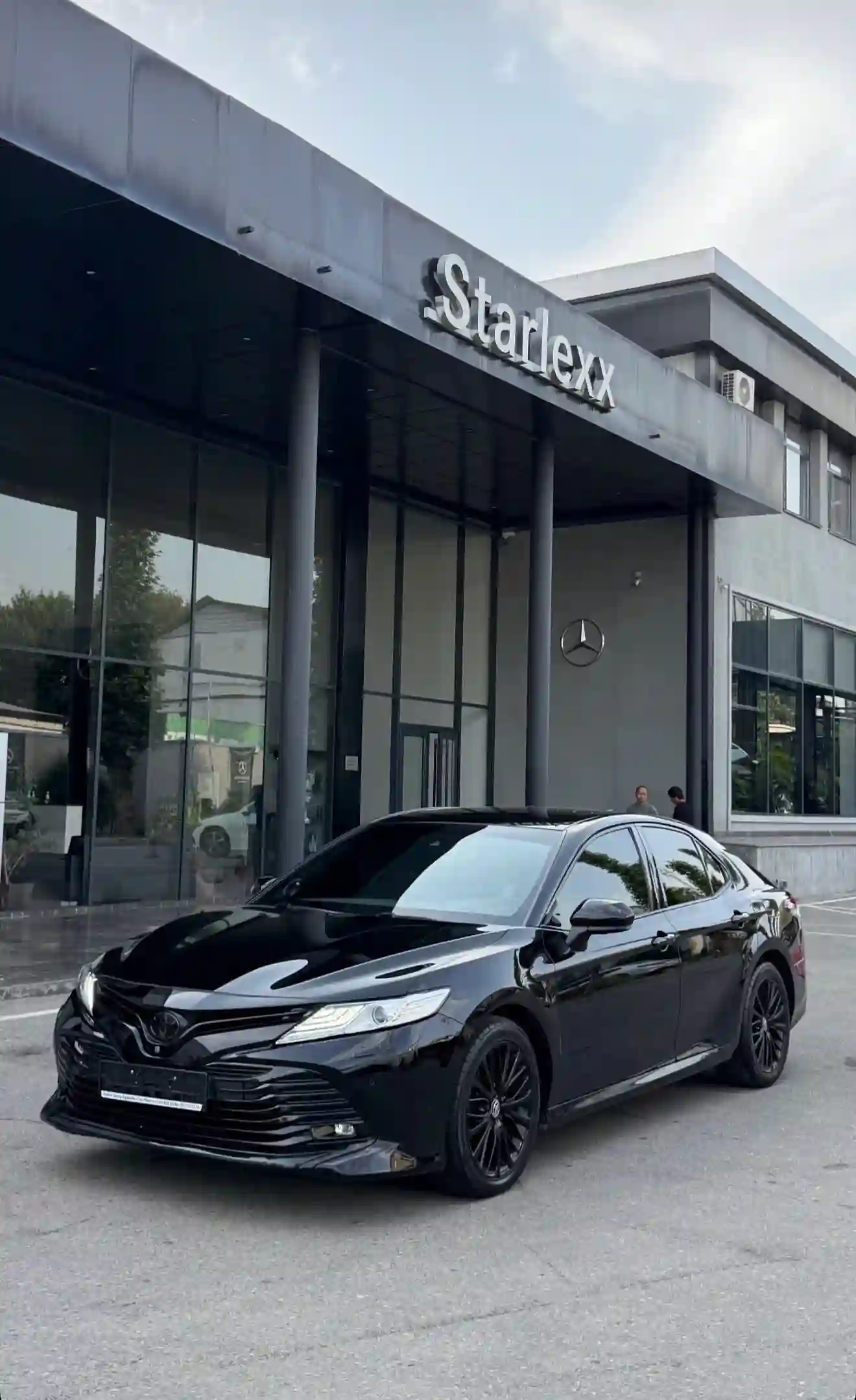 Toyota Camry 2019