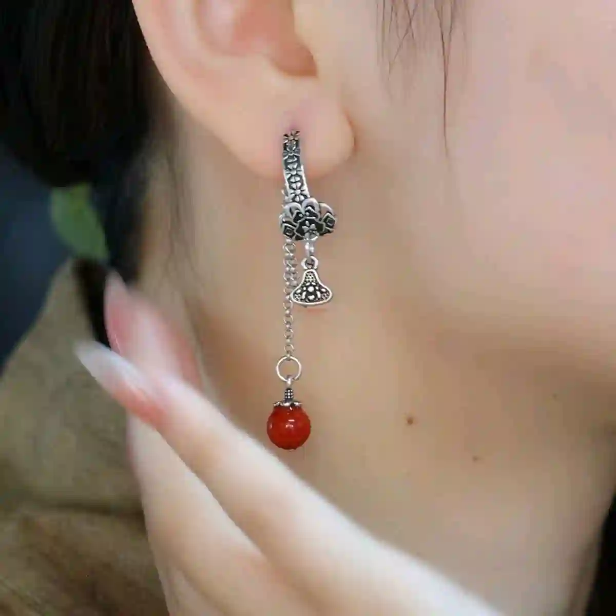Сережки необычные. 