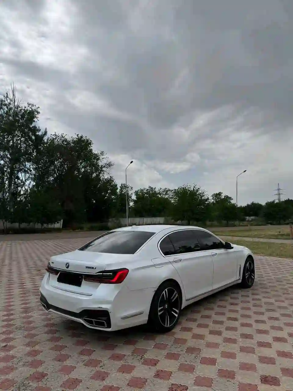 BMW 7 series 2010