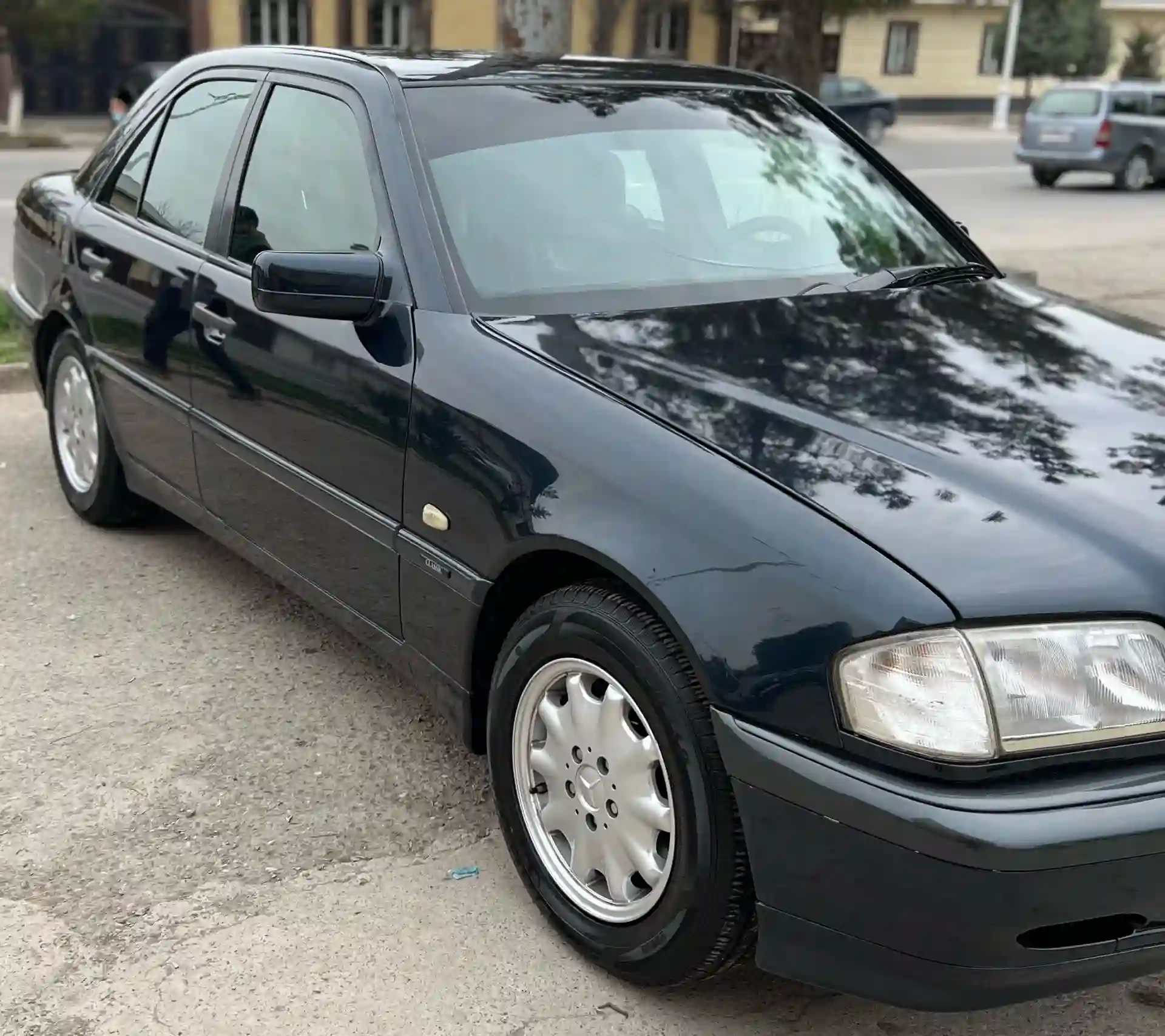 Mercedes-benz C class 2000