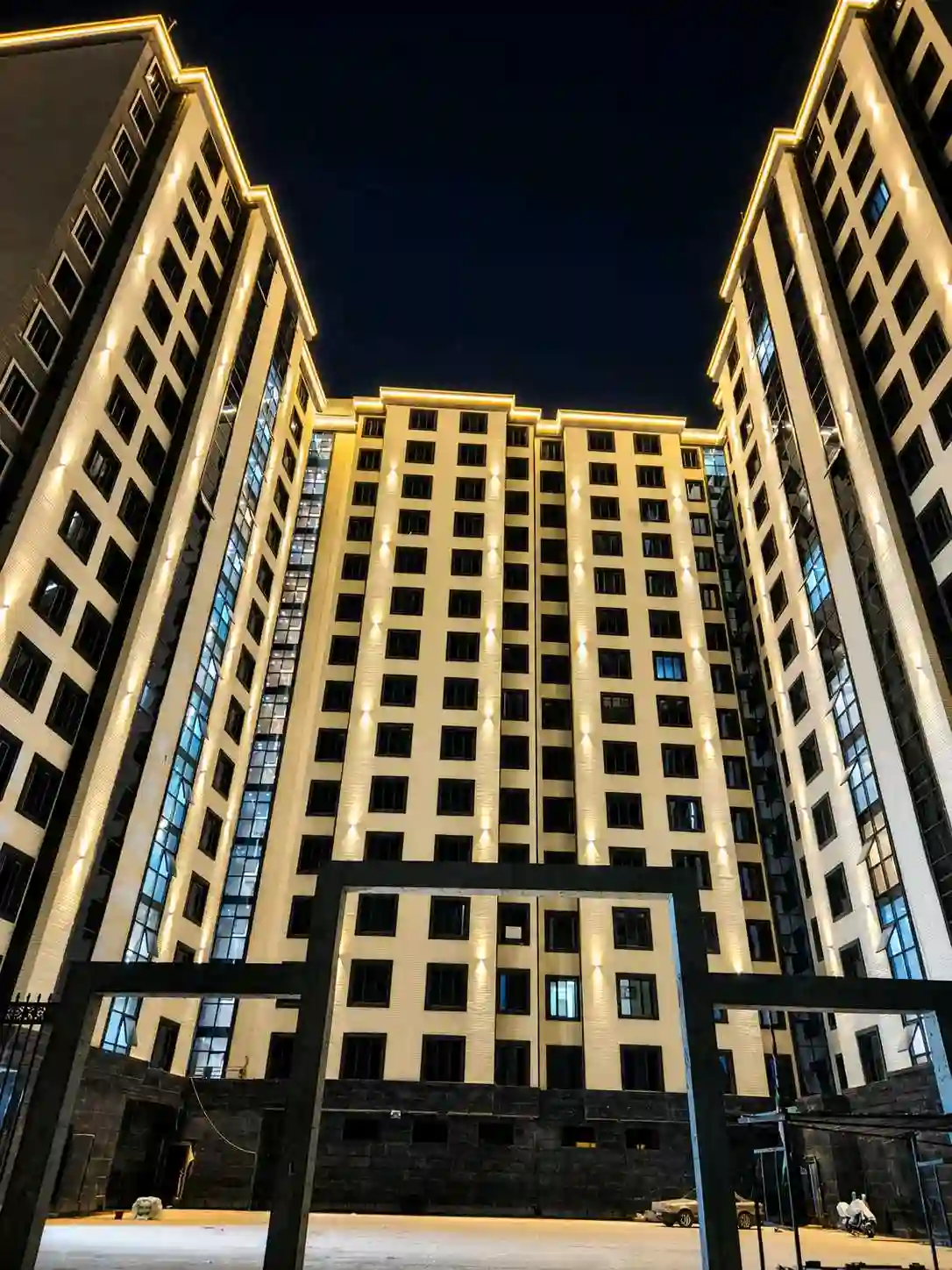 3-к квартира, 12 этаж, 75 м², Шабчарог