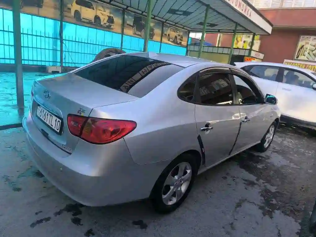 Hyundai Avante 2007