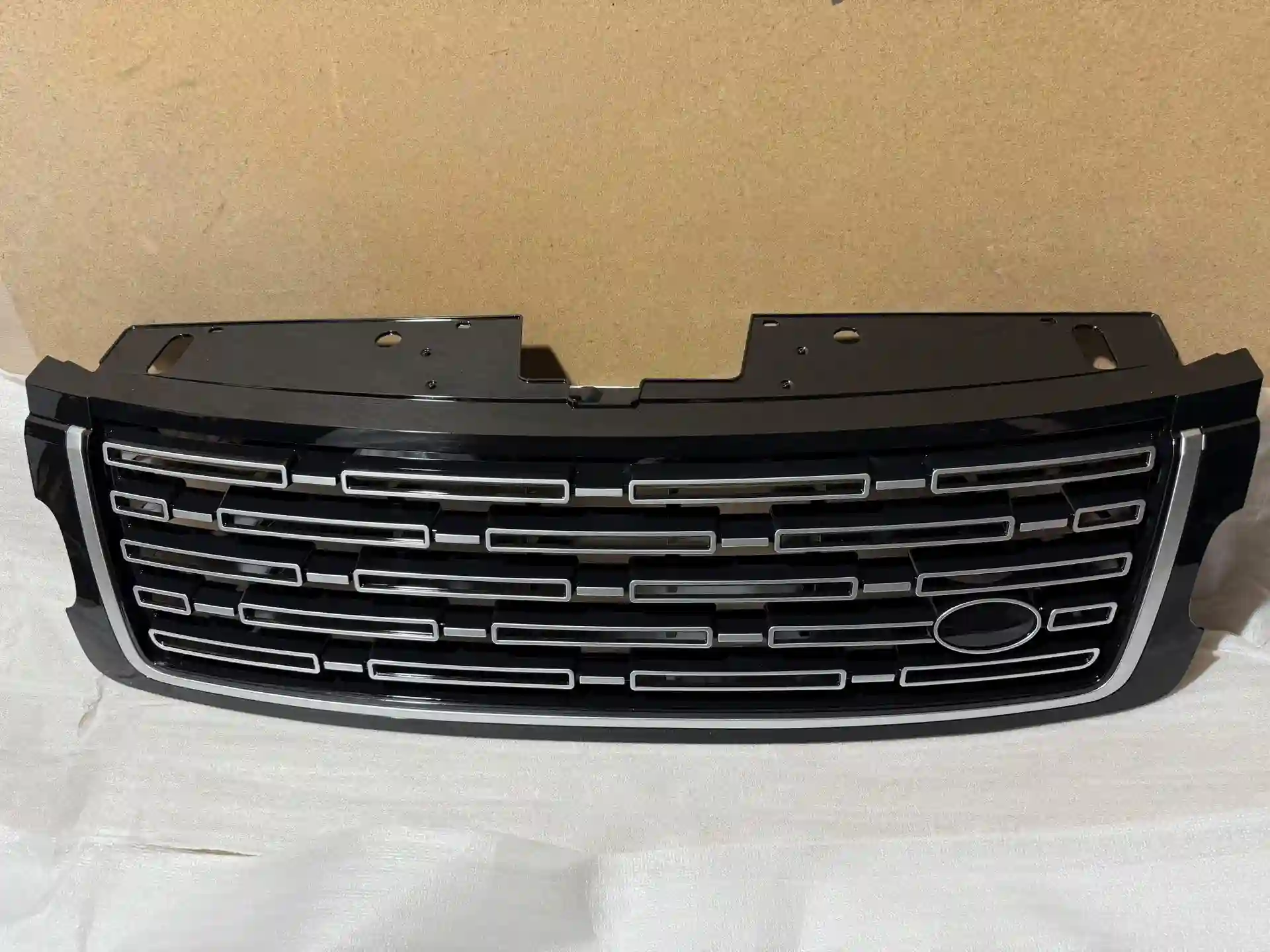 решетка радиатора Range rover
