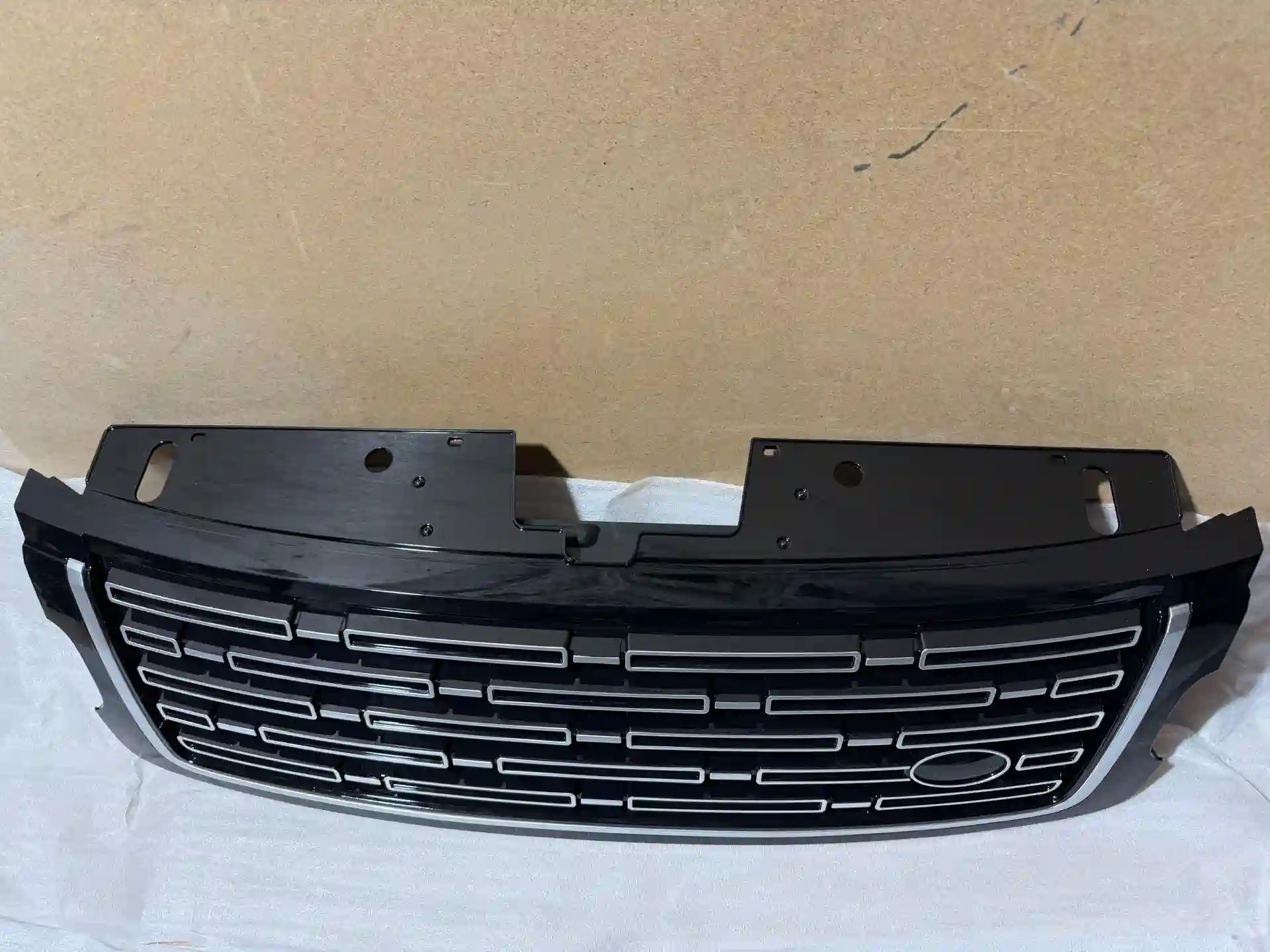 решетка радиатора Range rover