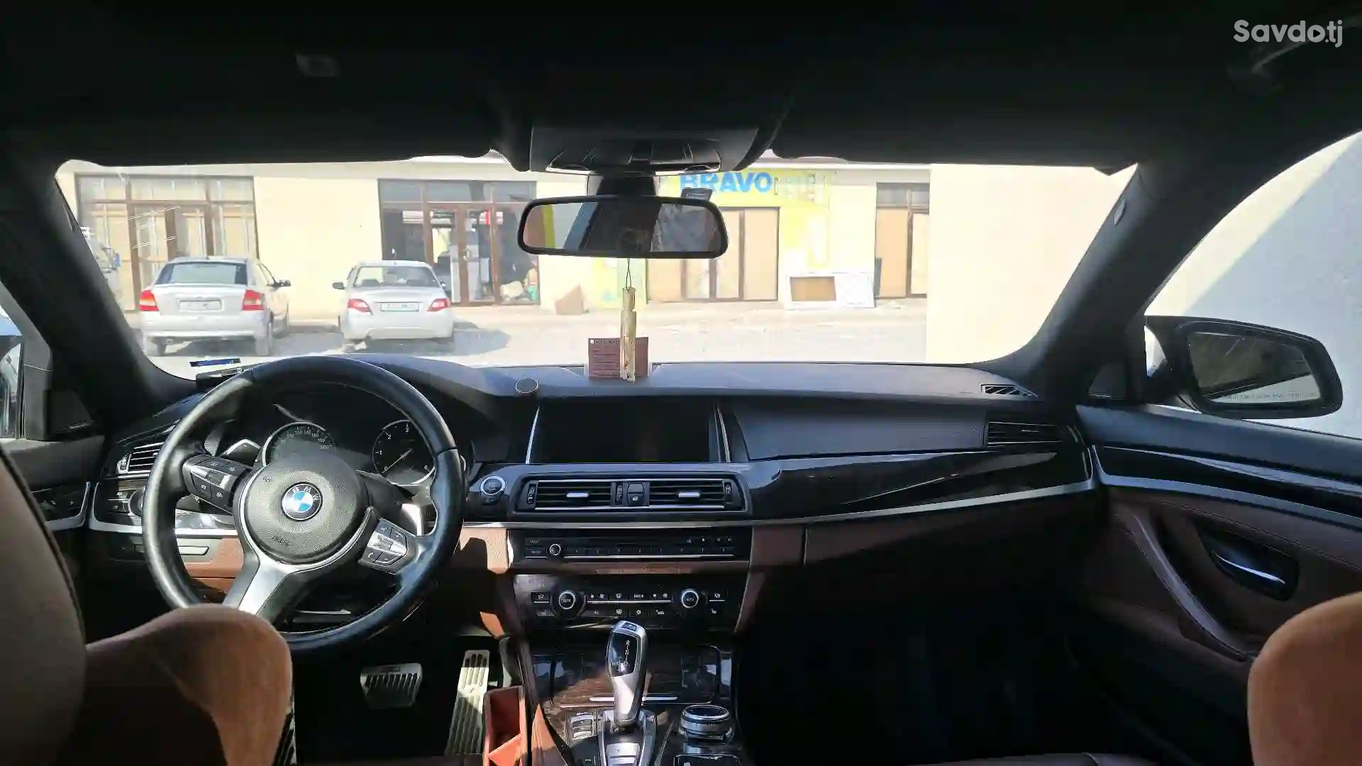 BMW 5 series 2011