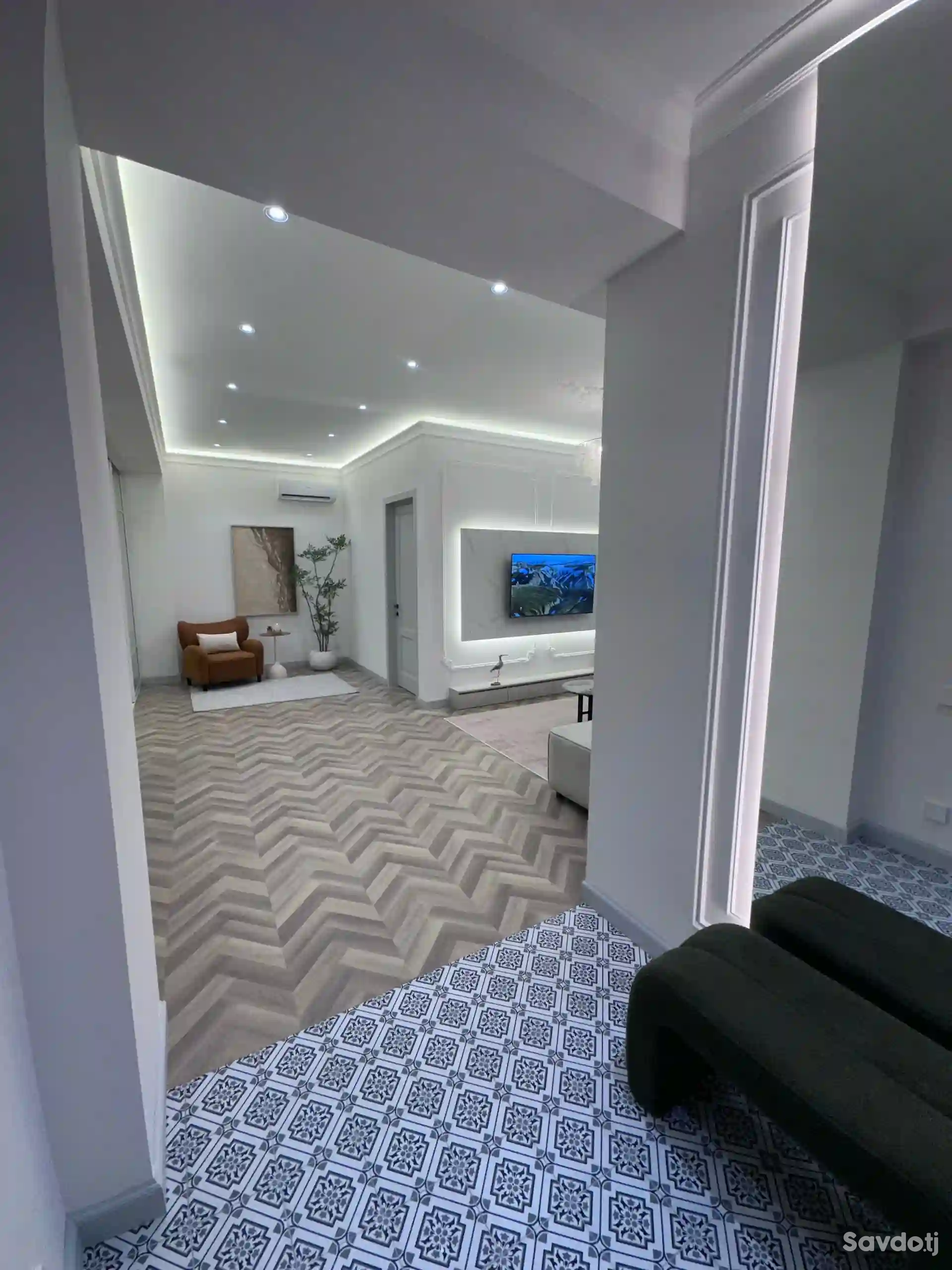 2-к квартира, 16 этаж, 96 м², Славянски