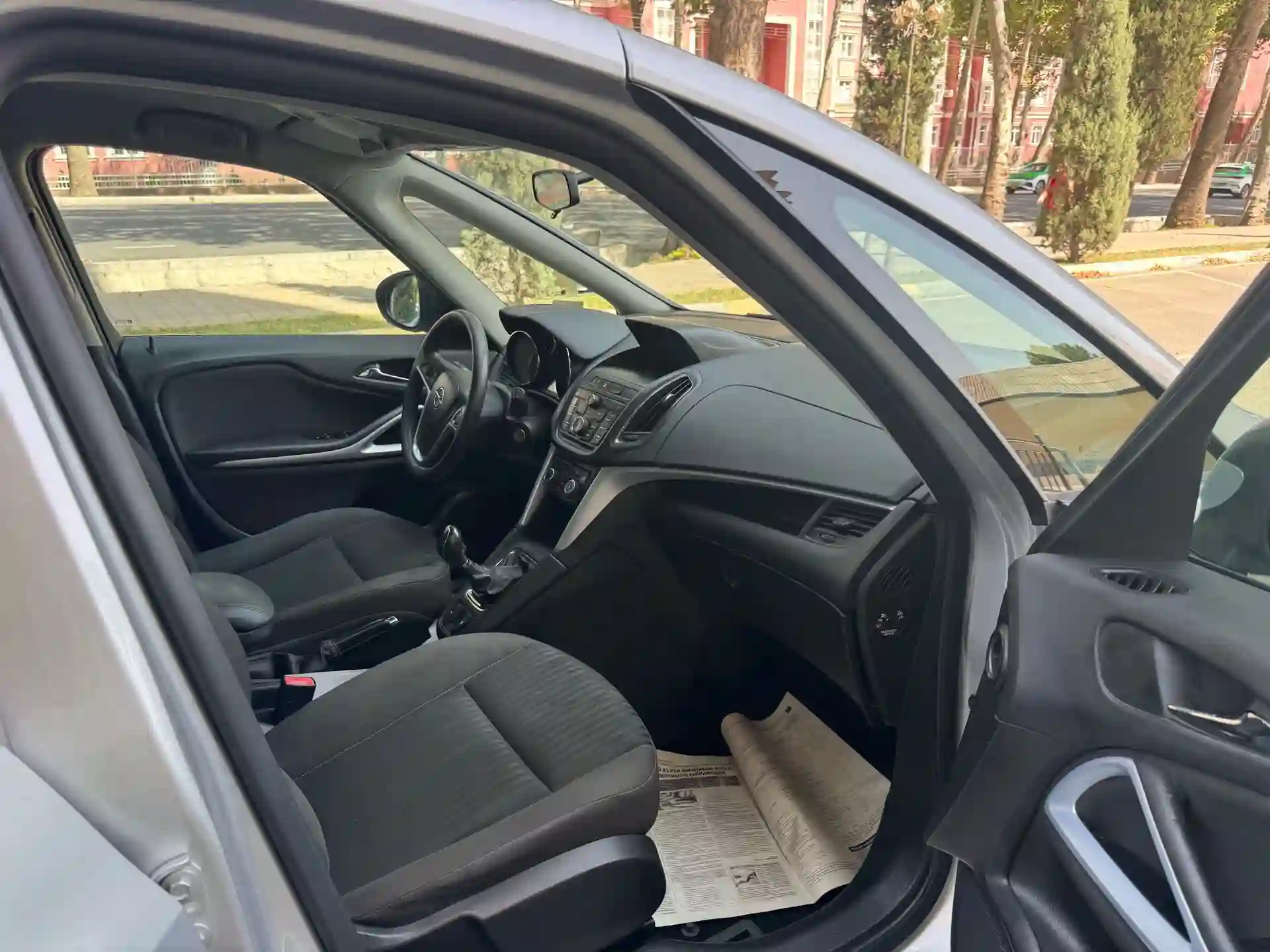 Opel Zafira 2016