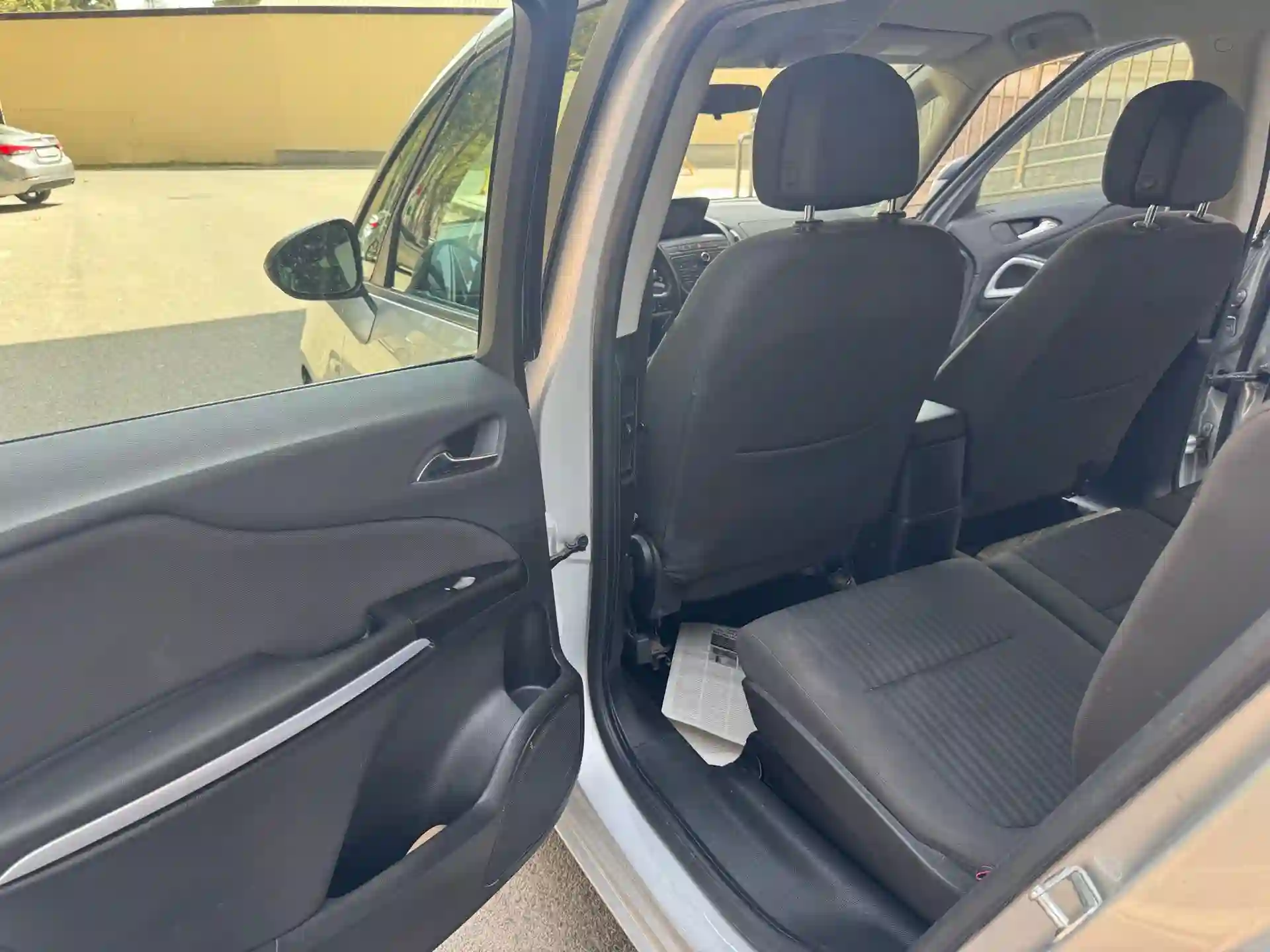 Opel Zafira 2016