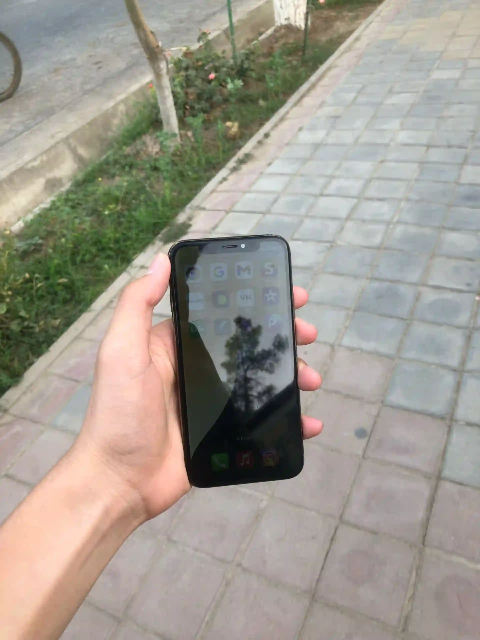 Apple IPhone xs 64 gb
