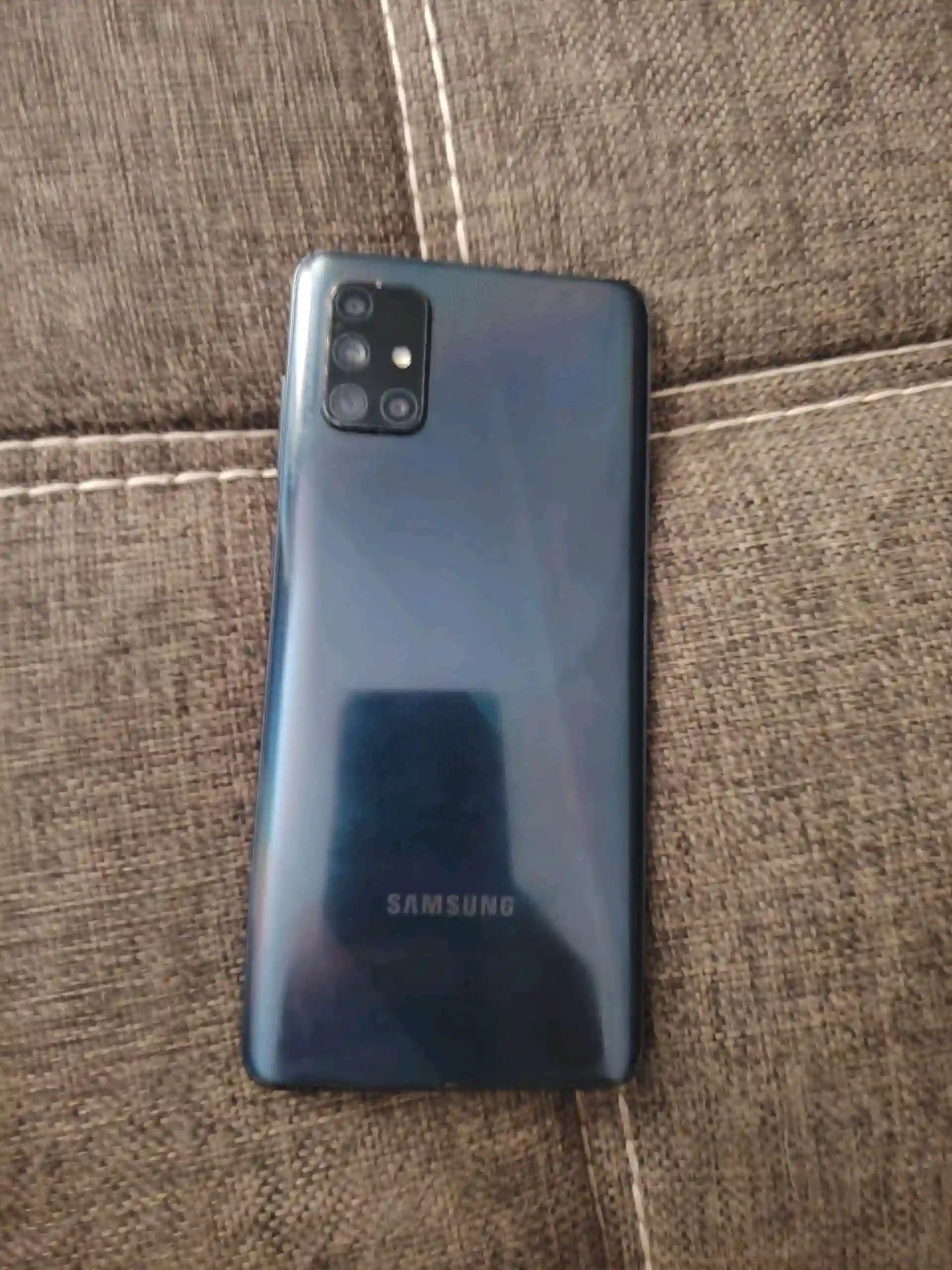 Samsung Galaxy a71 128 gb