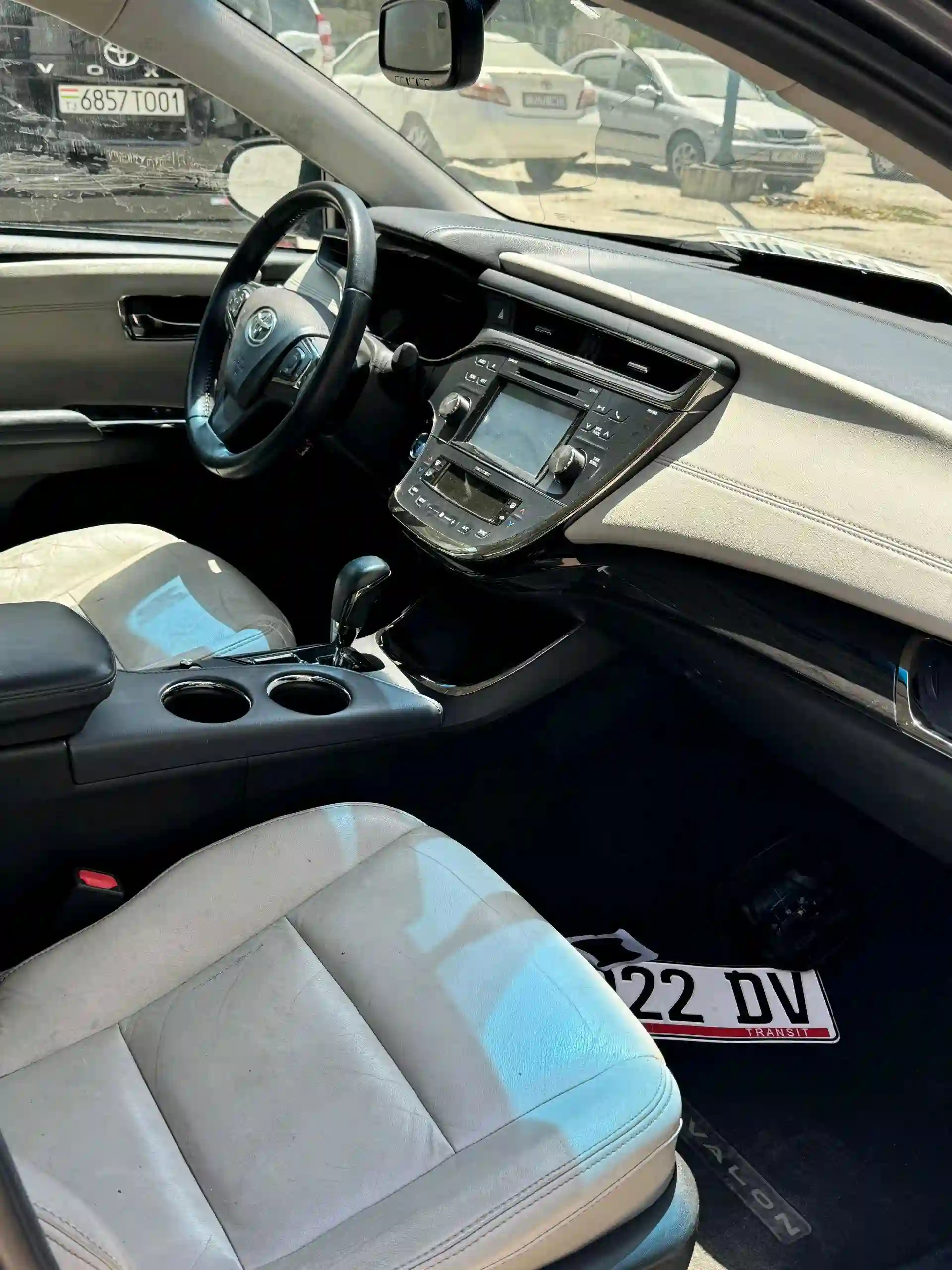 Toyota Avalon 2015