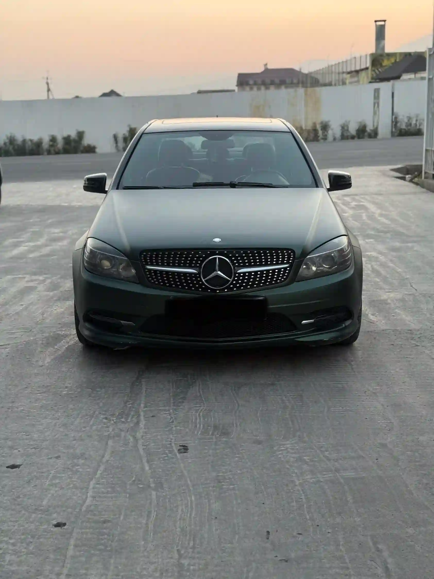 Mercedes-benz C class 2011
