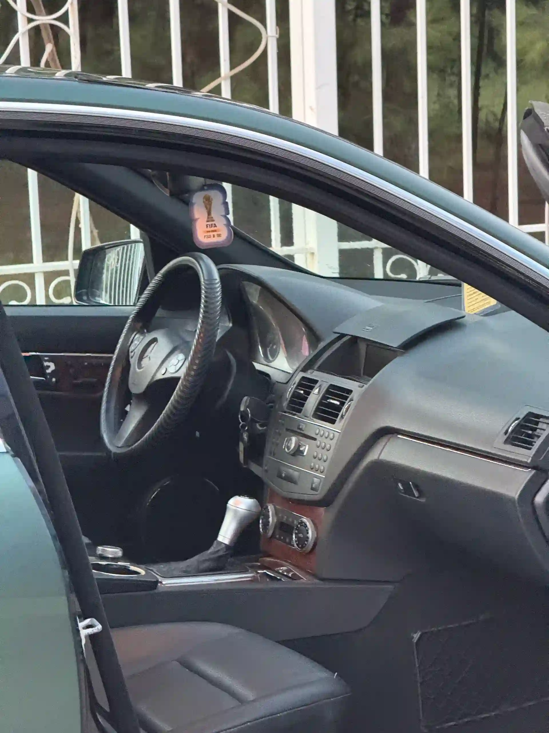 Mercedes-benz C class 2011
