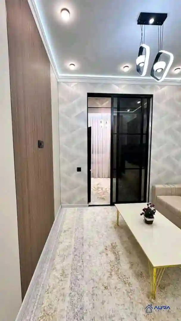 3-к квартира, 8 этаж, 72 м², шохмансур