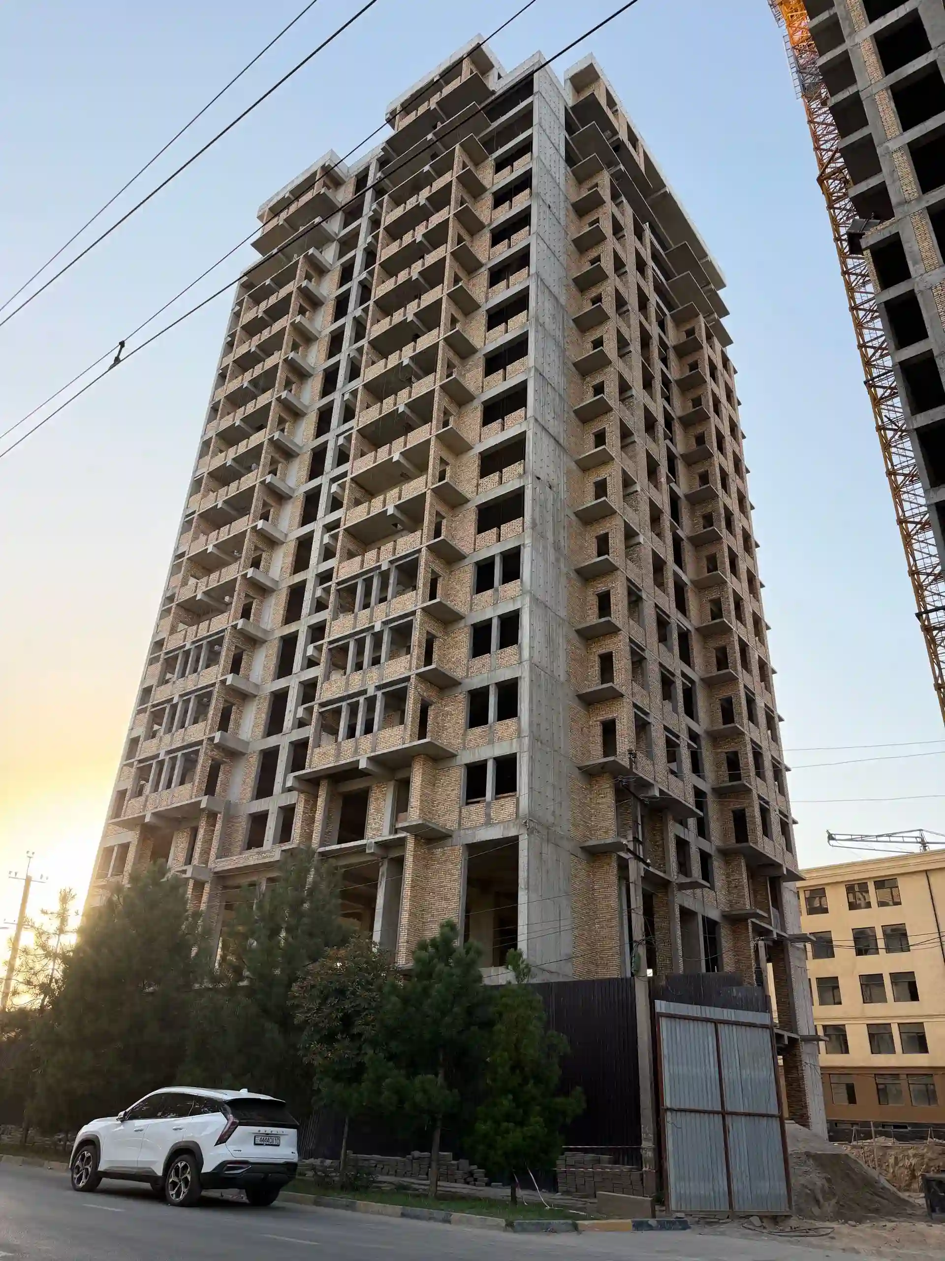 1-к квартира, 12 этаж, 56 м², Шохмансур