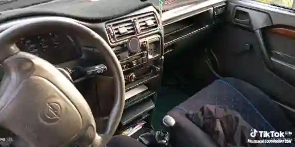 Opel Vectra a 1994