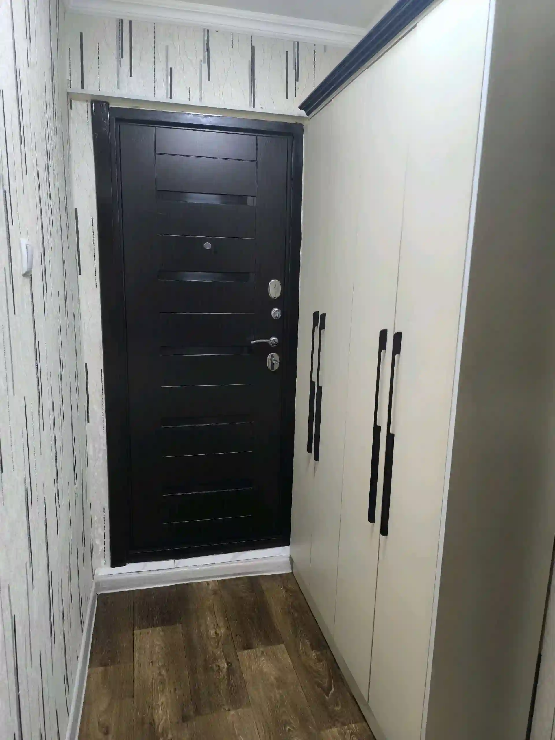 3-к квартира, 5 этаж, 54 м², Сино