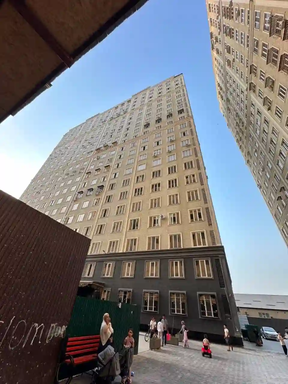 3-к квартира, 14 этаж, 103 м², кохи борбад