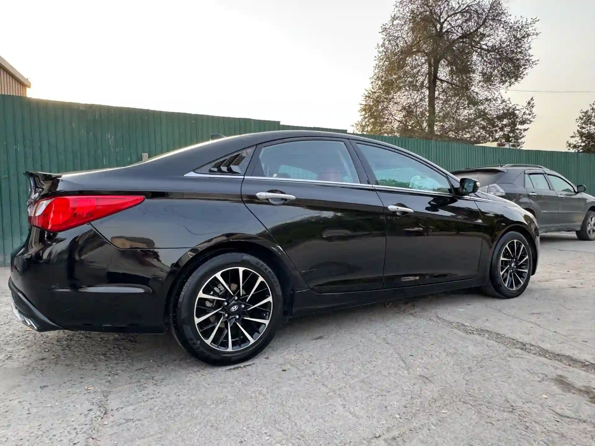 Hyundai Sonata 2011