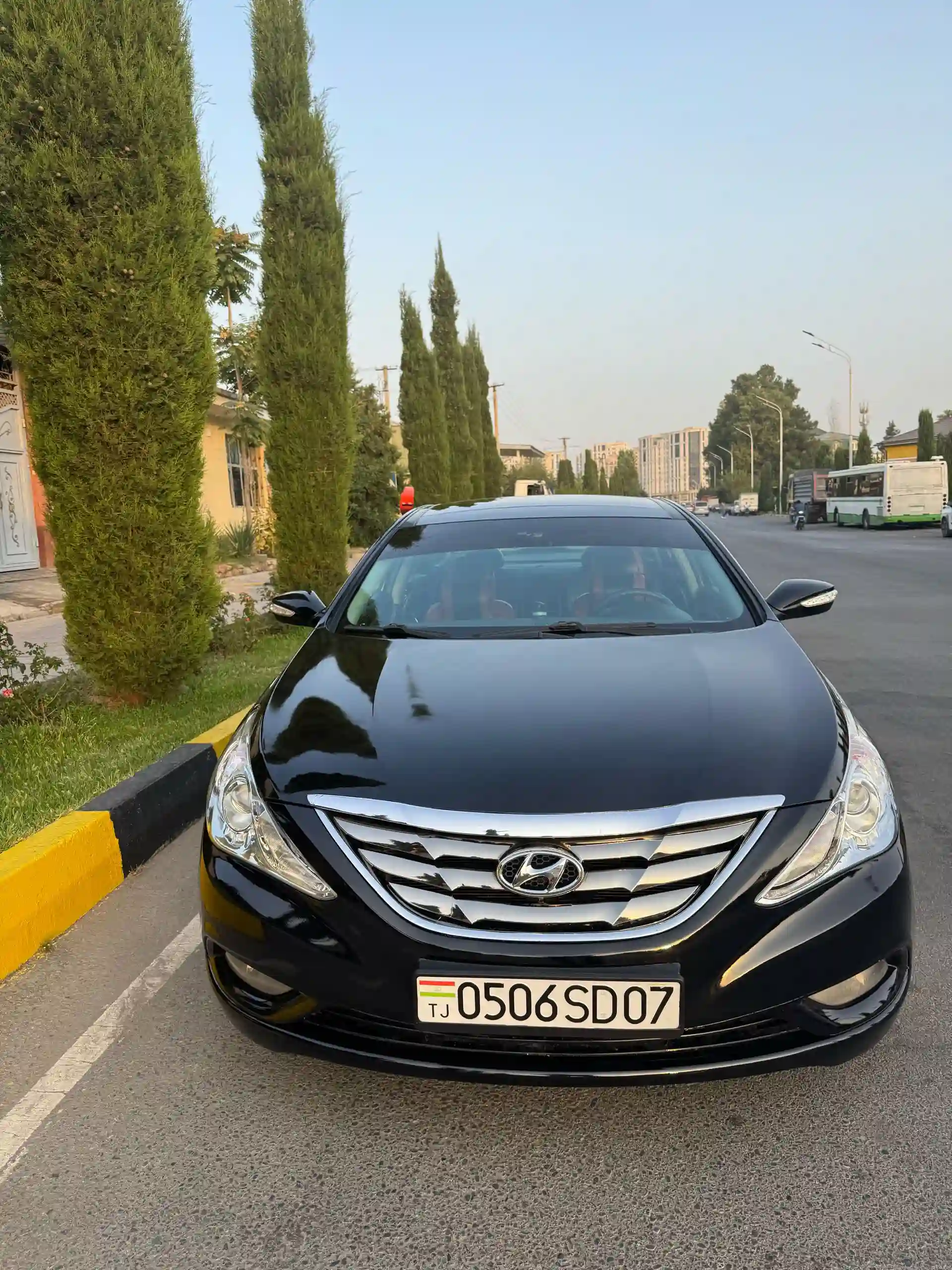 Hyundai Sonata 2011