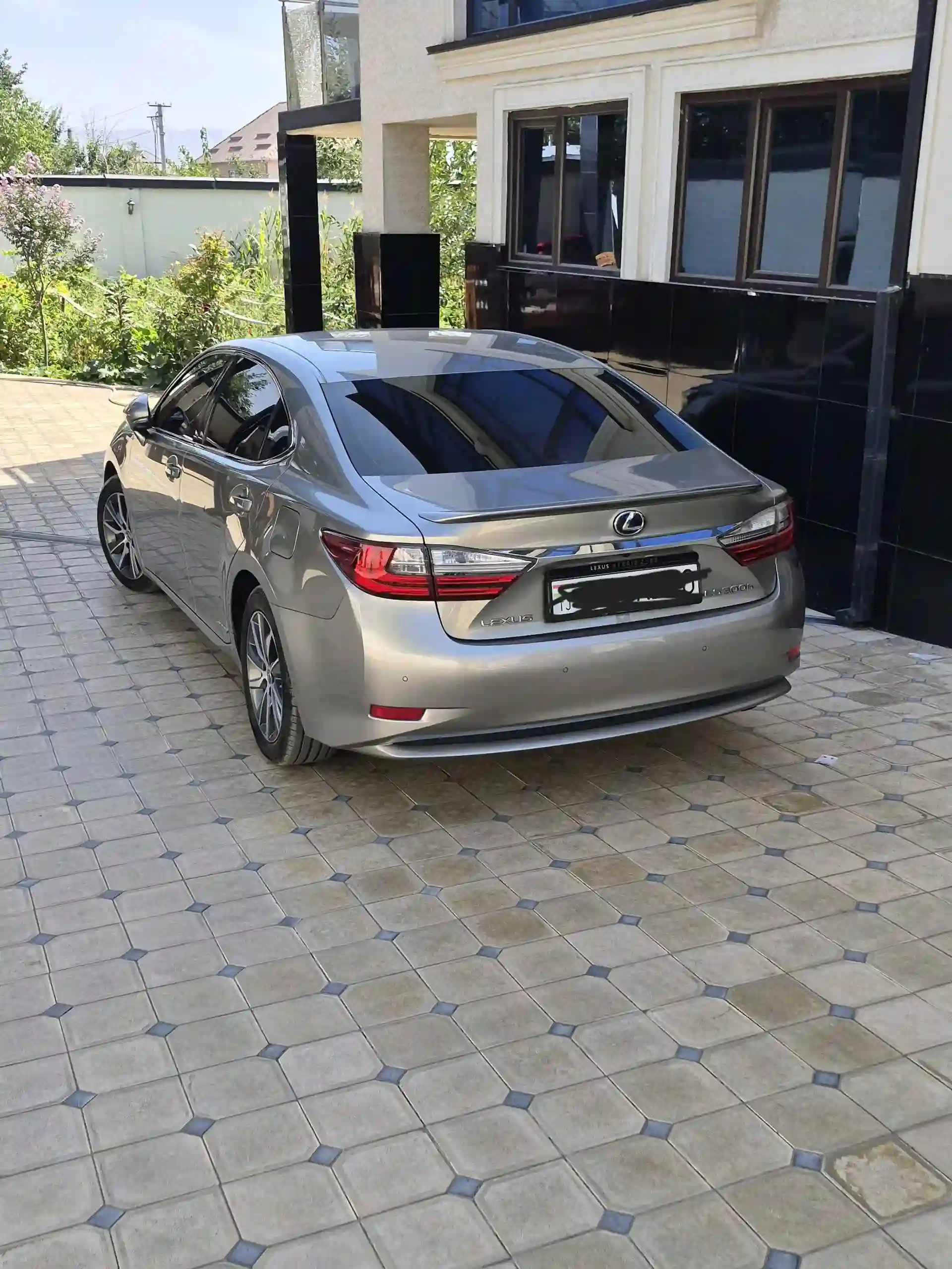 Lexus Es series 2017