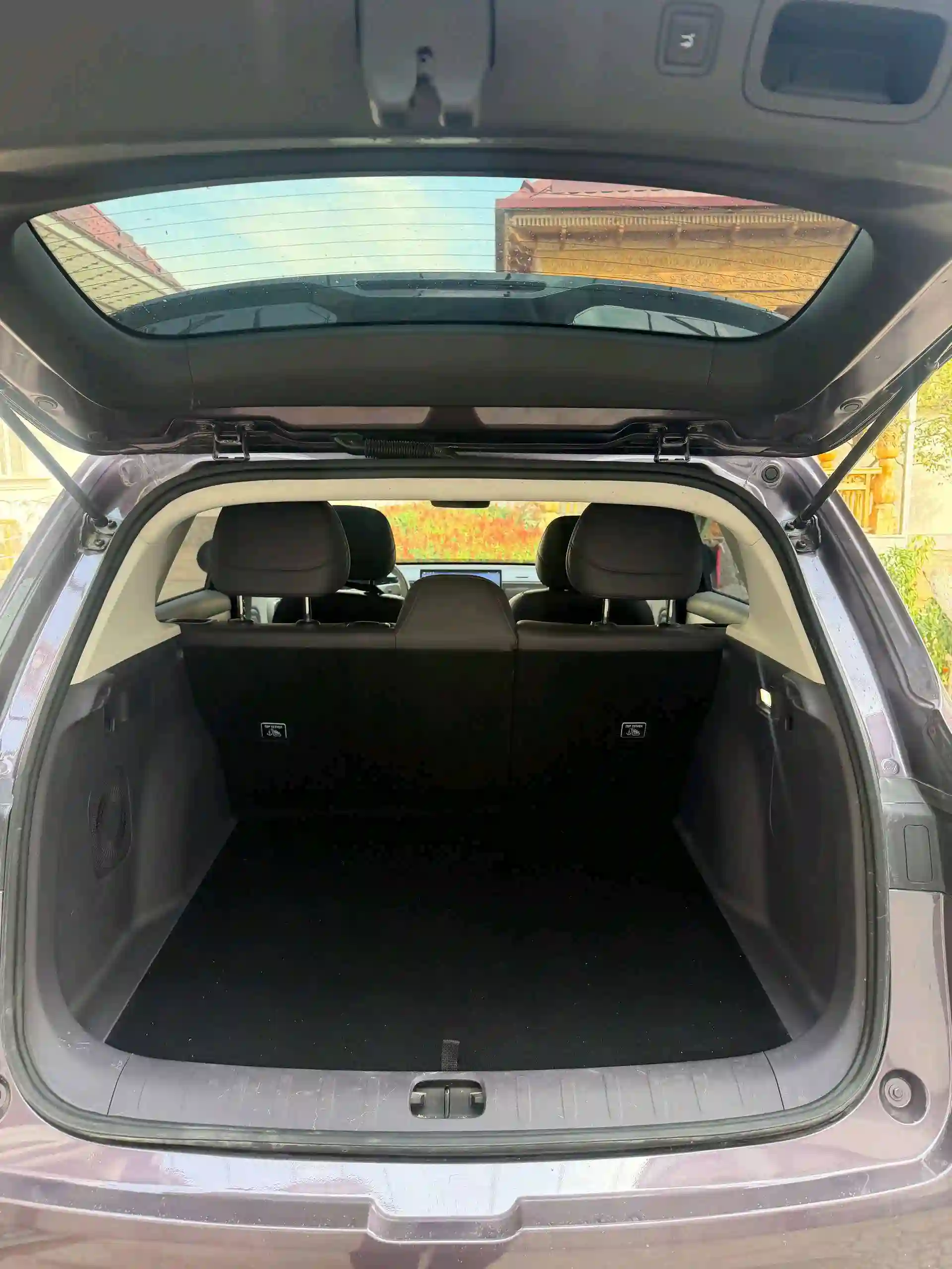 Leapmotor B10
