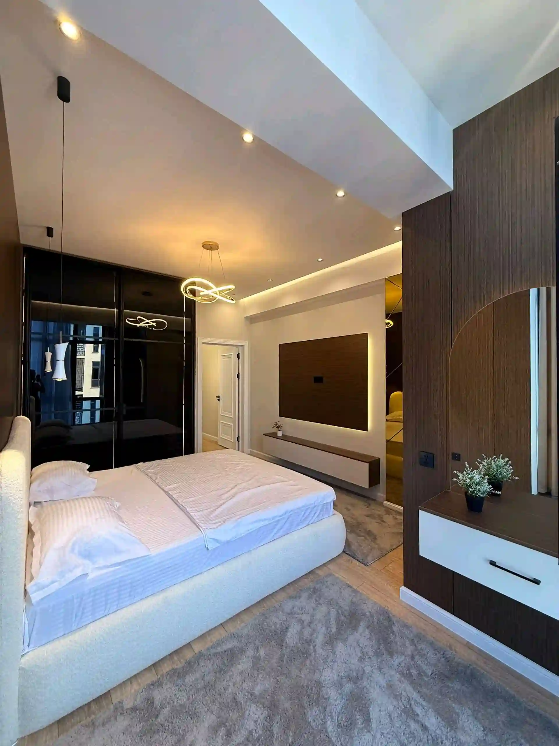 3-к квартира, 8 этаж, 91 м², 33-й Микрорайон
