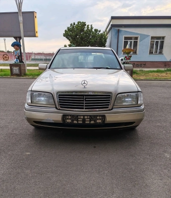 Mercedes-benz C class 1995