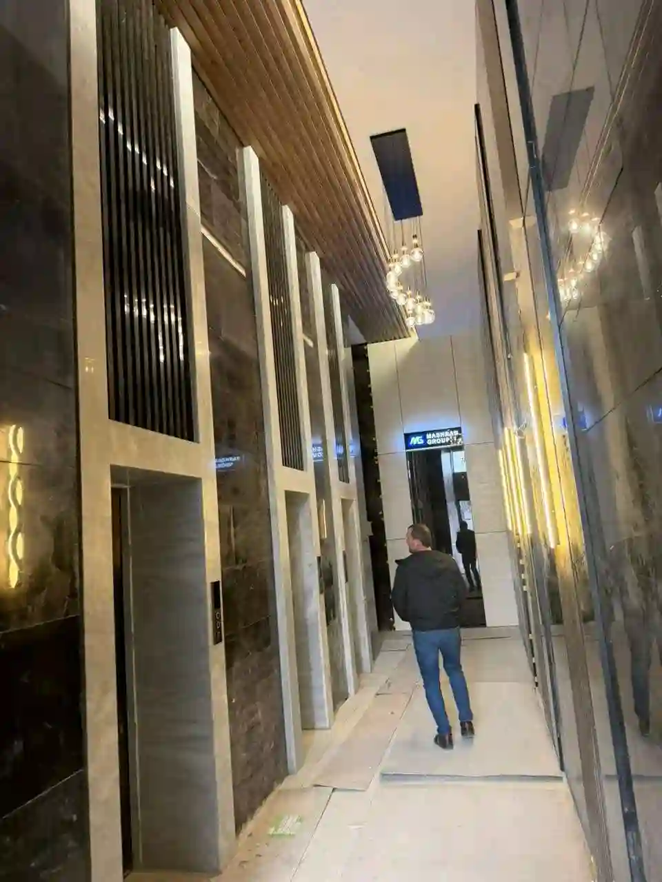 3-к квартира, 22 этаж, 104 м², Фирдавси