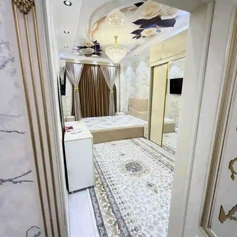 3-к квартира, 14 этаж, 100 м², Овир,Султанбей