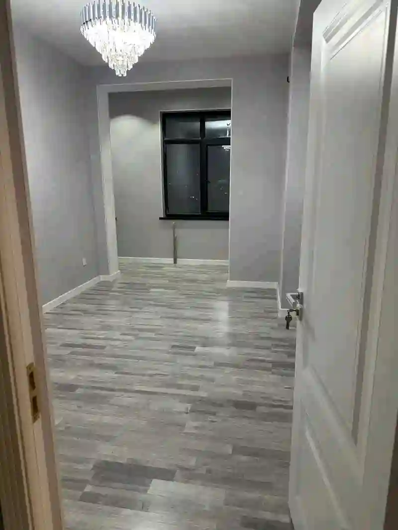 3-к квартира, 9 этаж, 93 м², Шоҳмансур, бозори зелёни