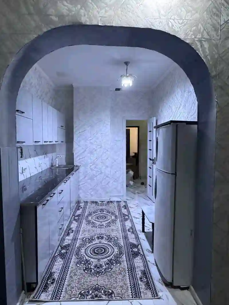 4-к квартира, 9 этаж, 100 м², Зарафшон, Полклиникаи 14