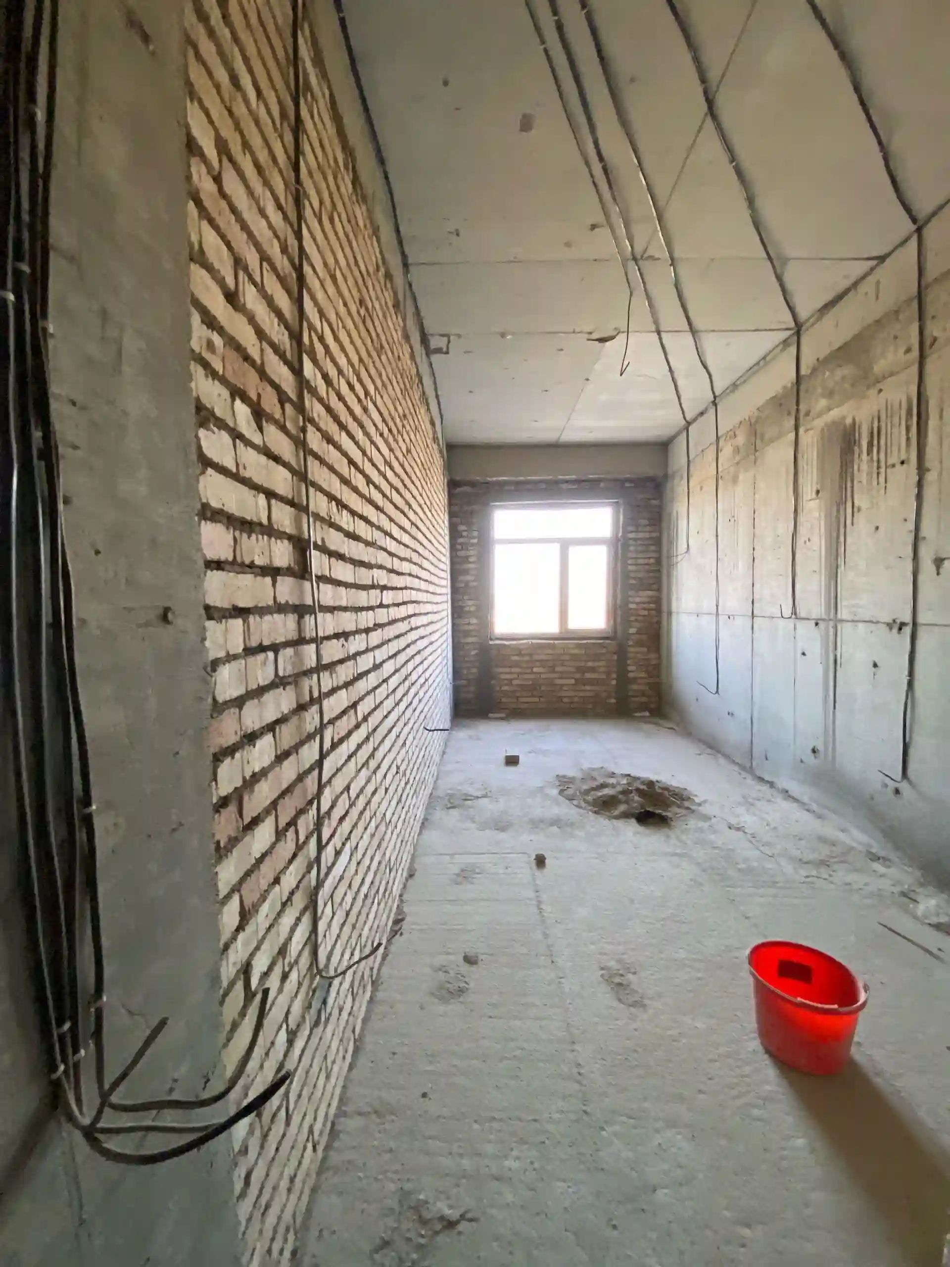 3-к квартира, 9 этаж, 93 м², фирдауси