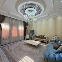 4 этажный, 7-комн. дом, 750 м², 10 соток, Шохмансур
