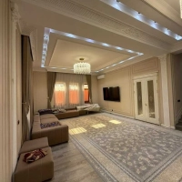 4 этажный, 7-комн. дом, 750 м², 10 соток, Шохмансур